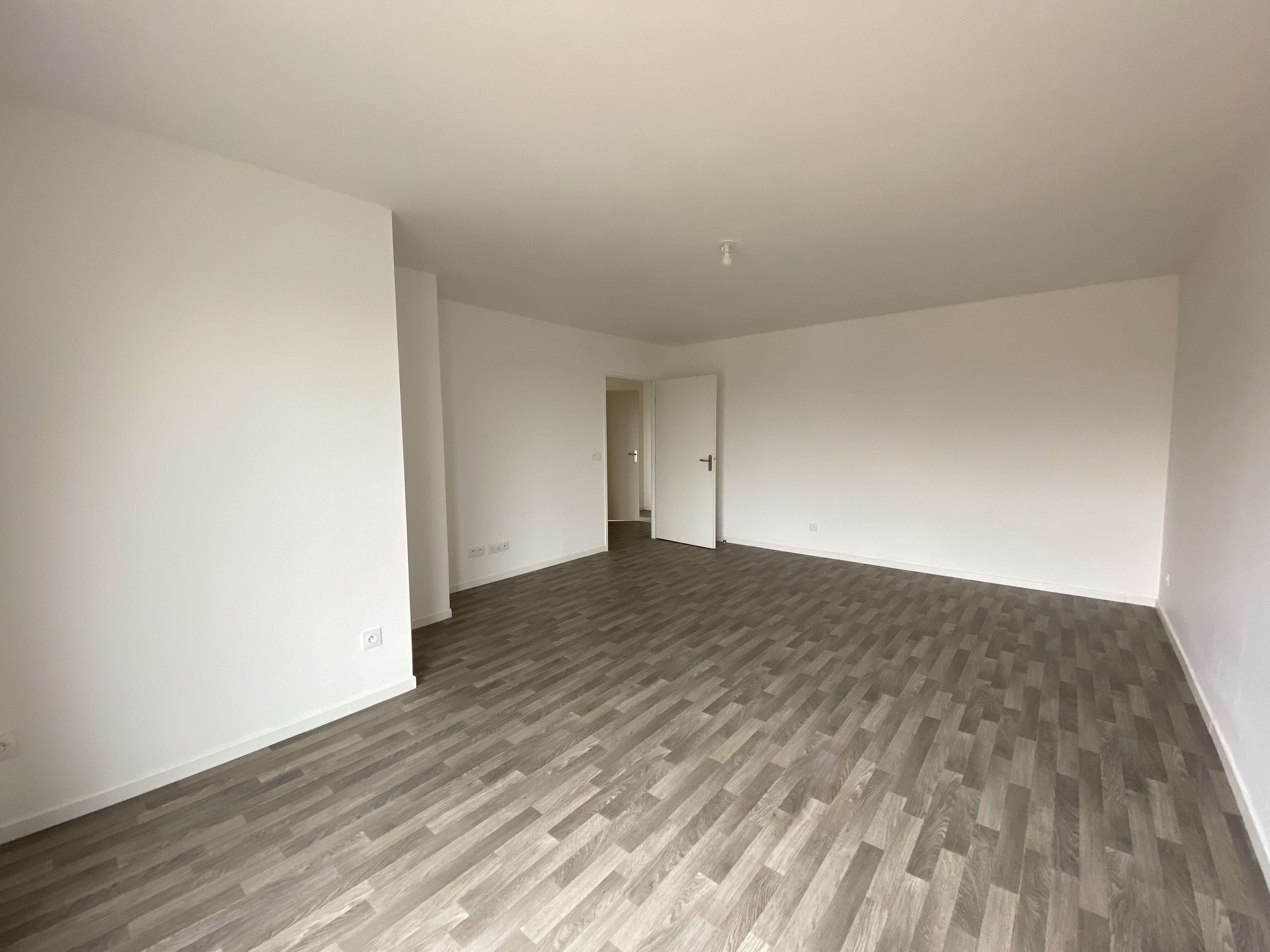 6364-MARLY LE ROI CHAMPOISEAU-Logement temoin-mai21-Photo 6-cmp.jpeg