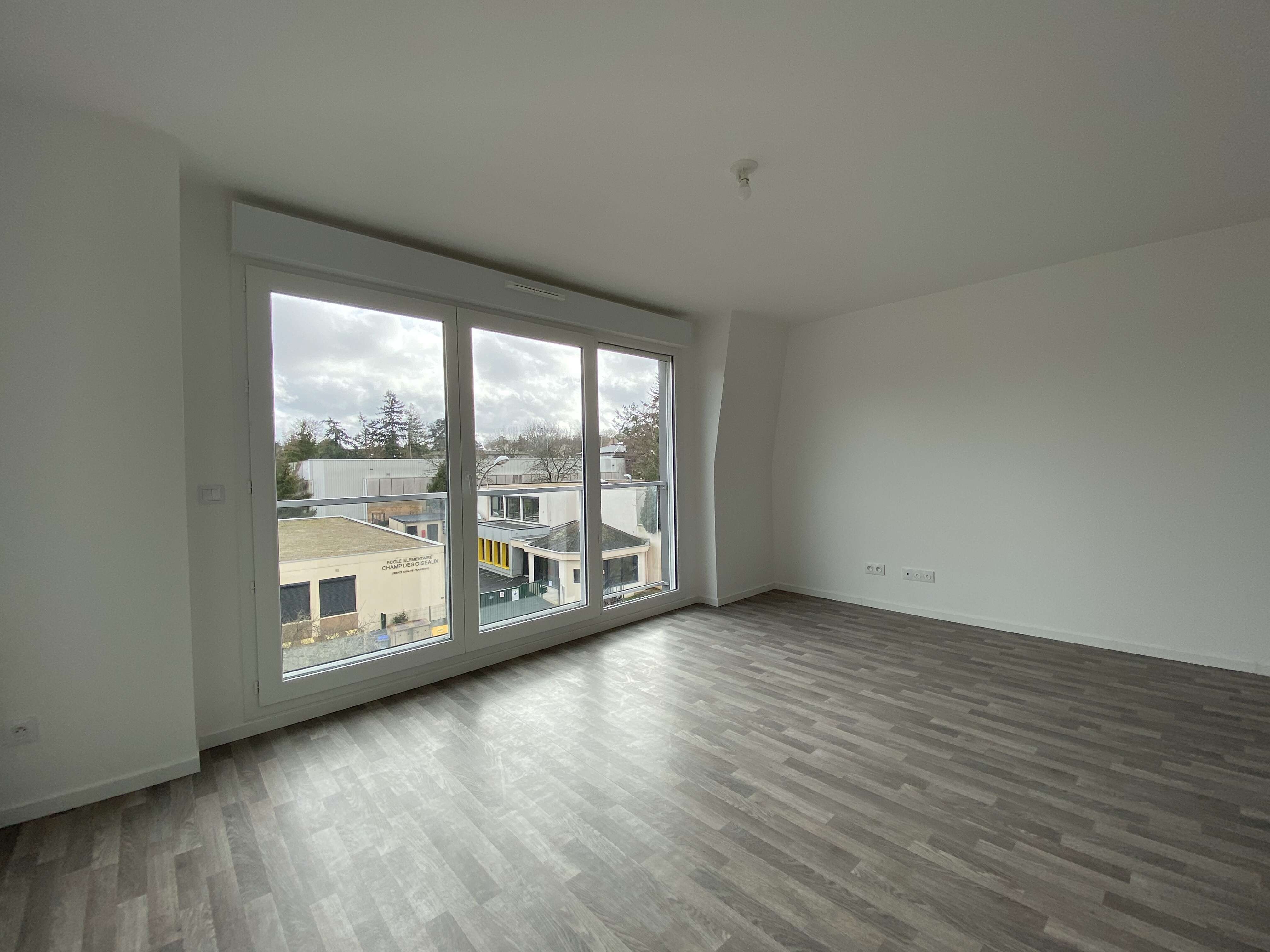 6364-MARLY LE ROI CHAMPOISEAU-Logement temoin-mai21-Photo 8-cmp.jpeg