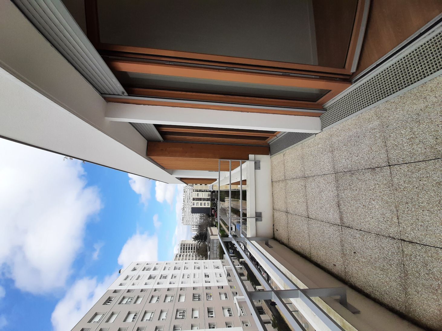 21-03-23_17-05-44_Balcon-cmp.jpg