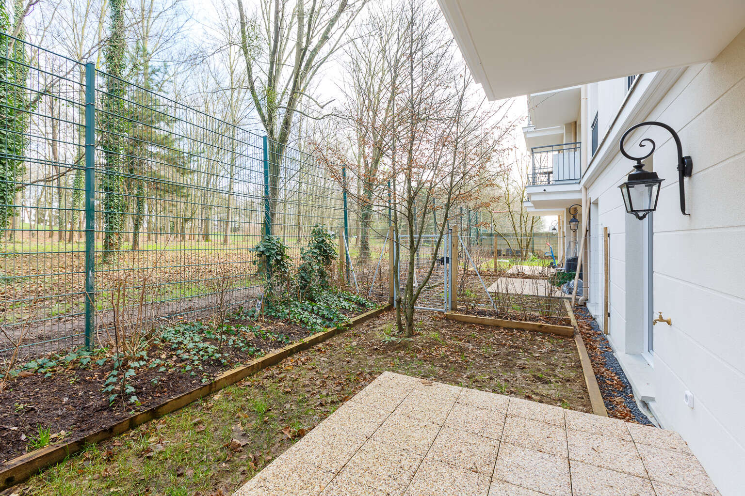 6768-BLANC MESNIL-UG347035-Photo 11-compressed.jpg