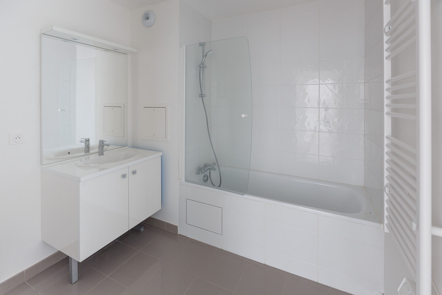 6470-Chilly Mazarin-Logement témoin-Photo 9-cmp.jpg