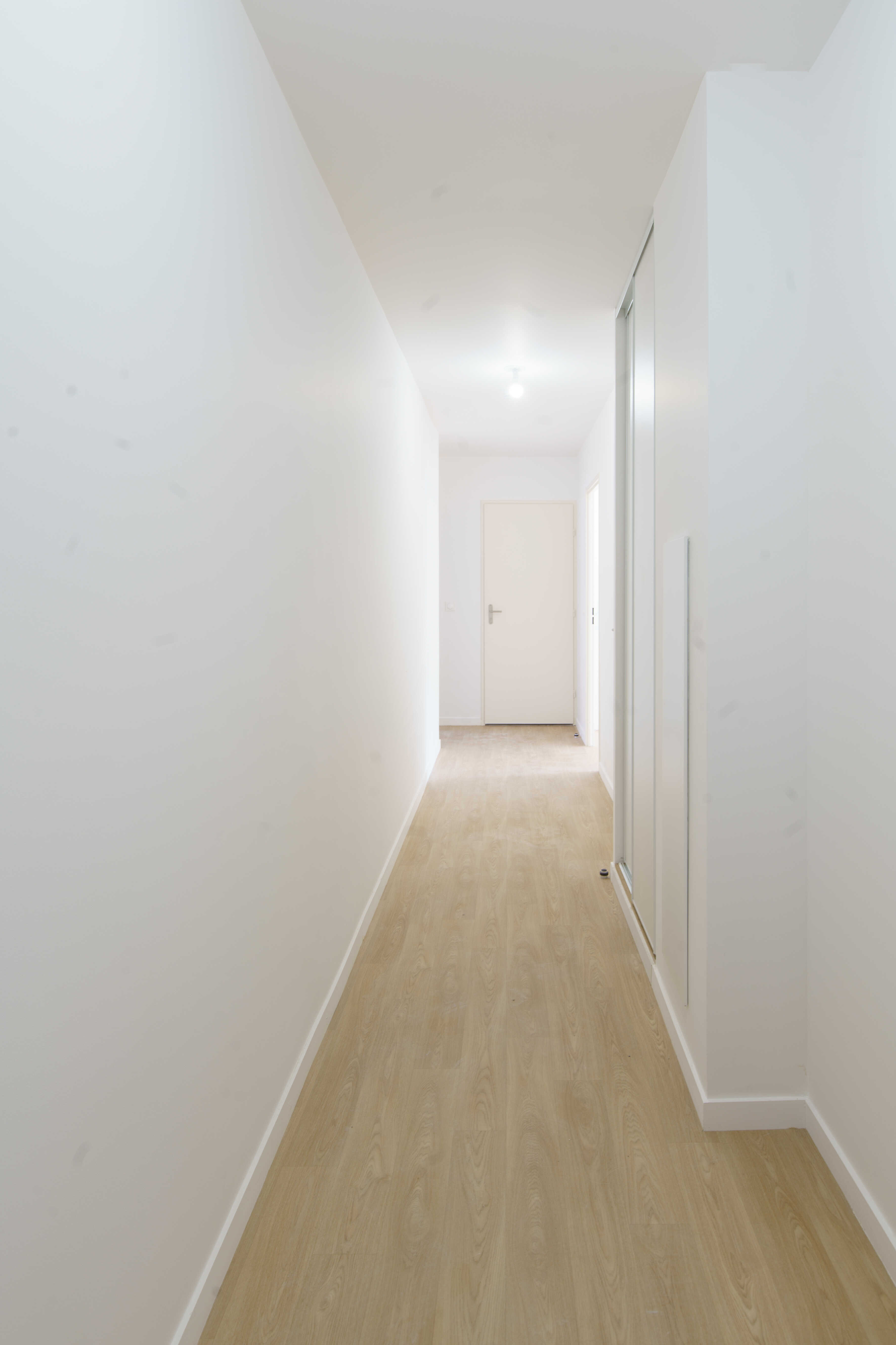 6372-GENTILLY-Logement témoin-OCT21-Couloir-compressed.jpg