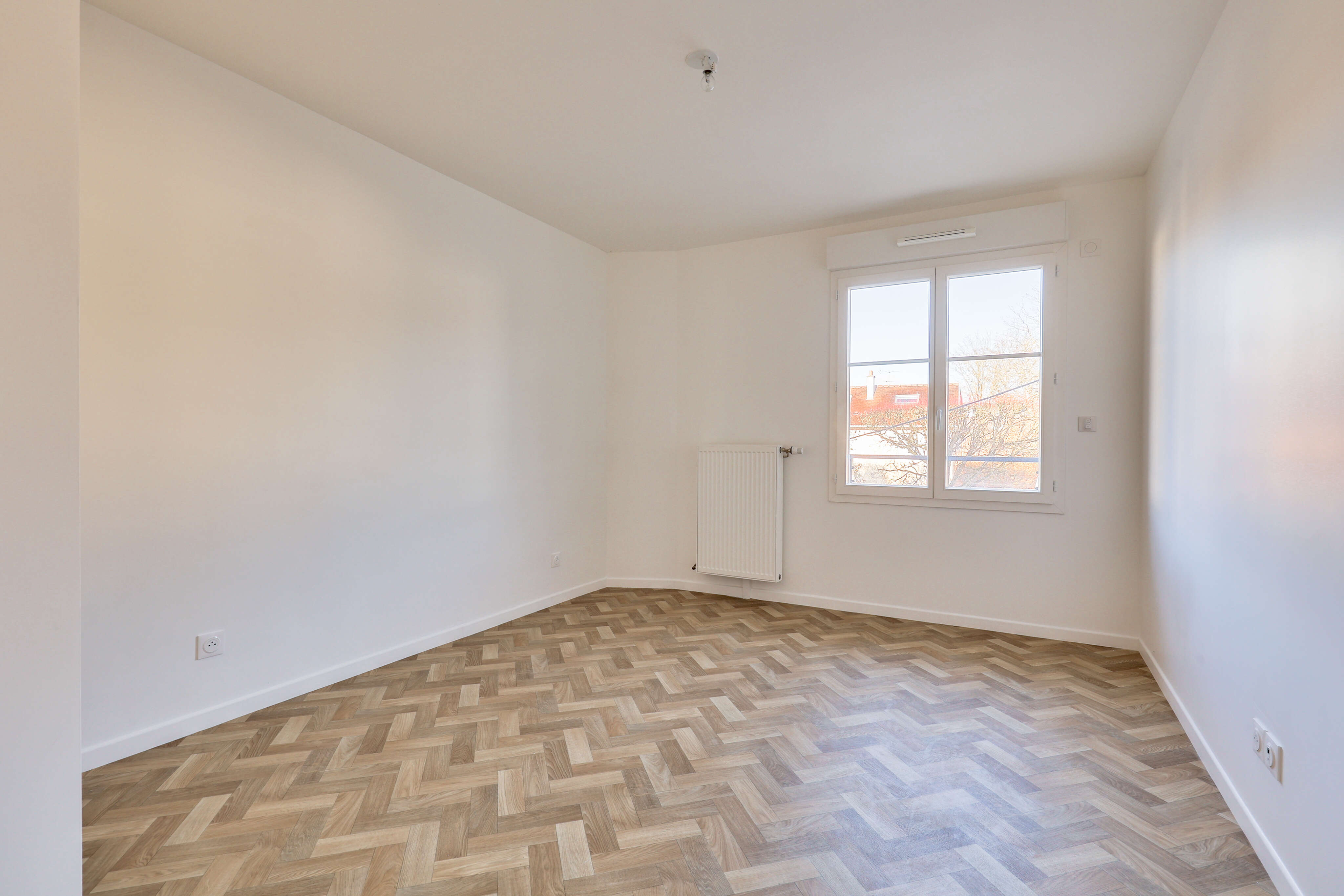 6516-VIROFLAY-Logement témoin-Photo chambre 2-compressed.jpg