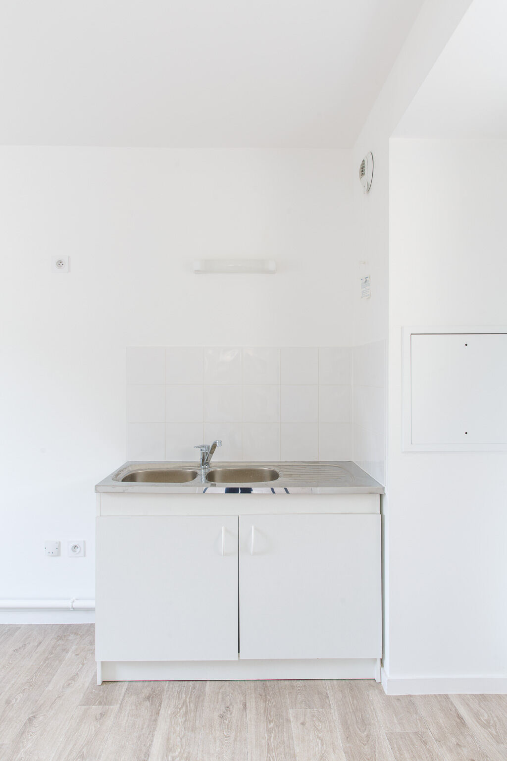 2613-BOUGIVAL-Logement témoin T4 5-cmp.jpg