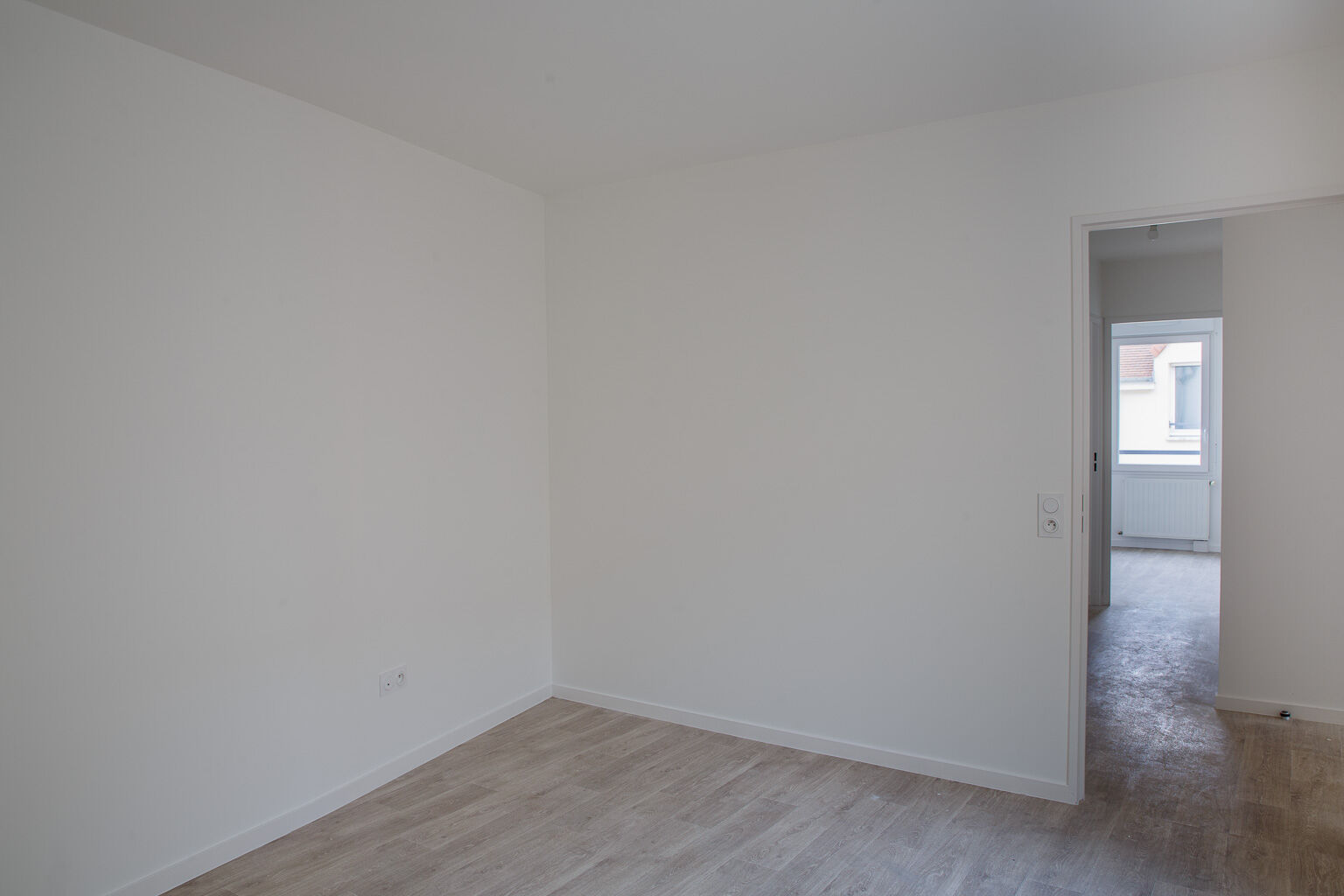 2613-BOUGIVAL-Logement témoin T4 8-cmp.jpg