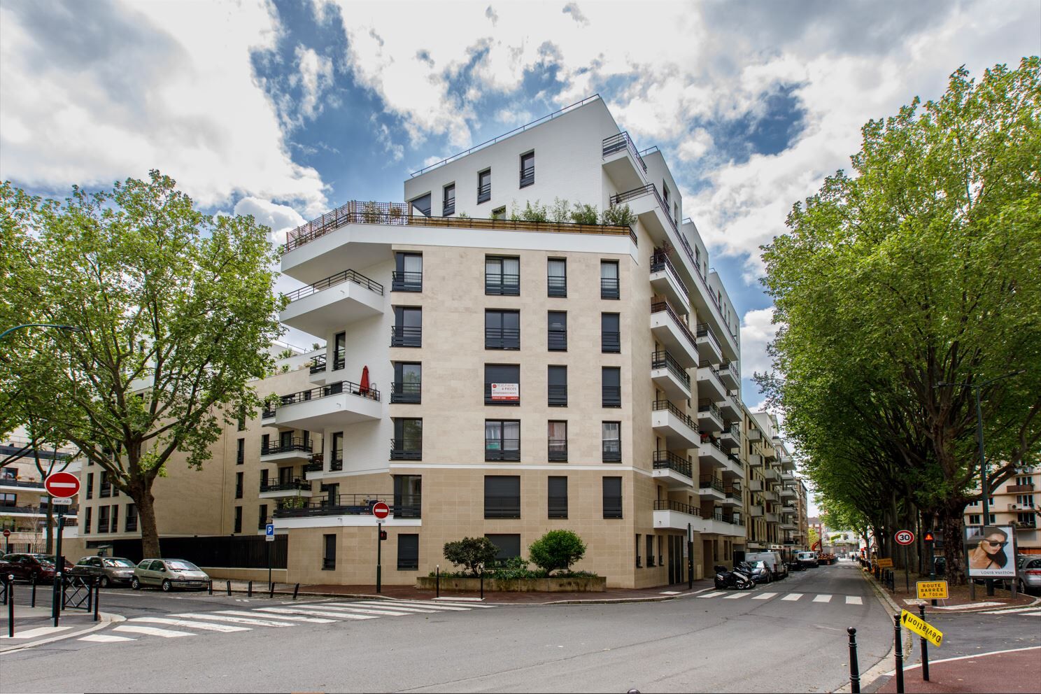 6700-CLICHY-Photo ext-compressed.jpg