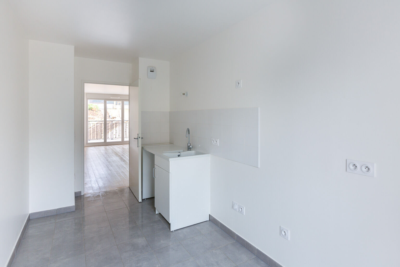 6513-MARLY LE ROI-Logement témoin-Photo 8-cmp.jpg