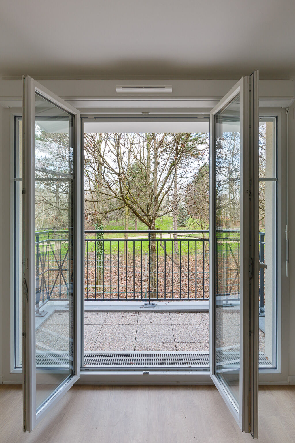 6768-BLANC MESNIL-Logement tmoin-Photo 4-cmp.jpg
