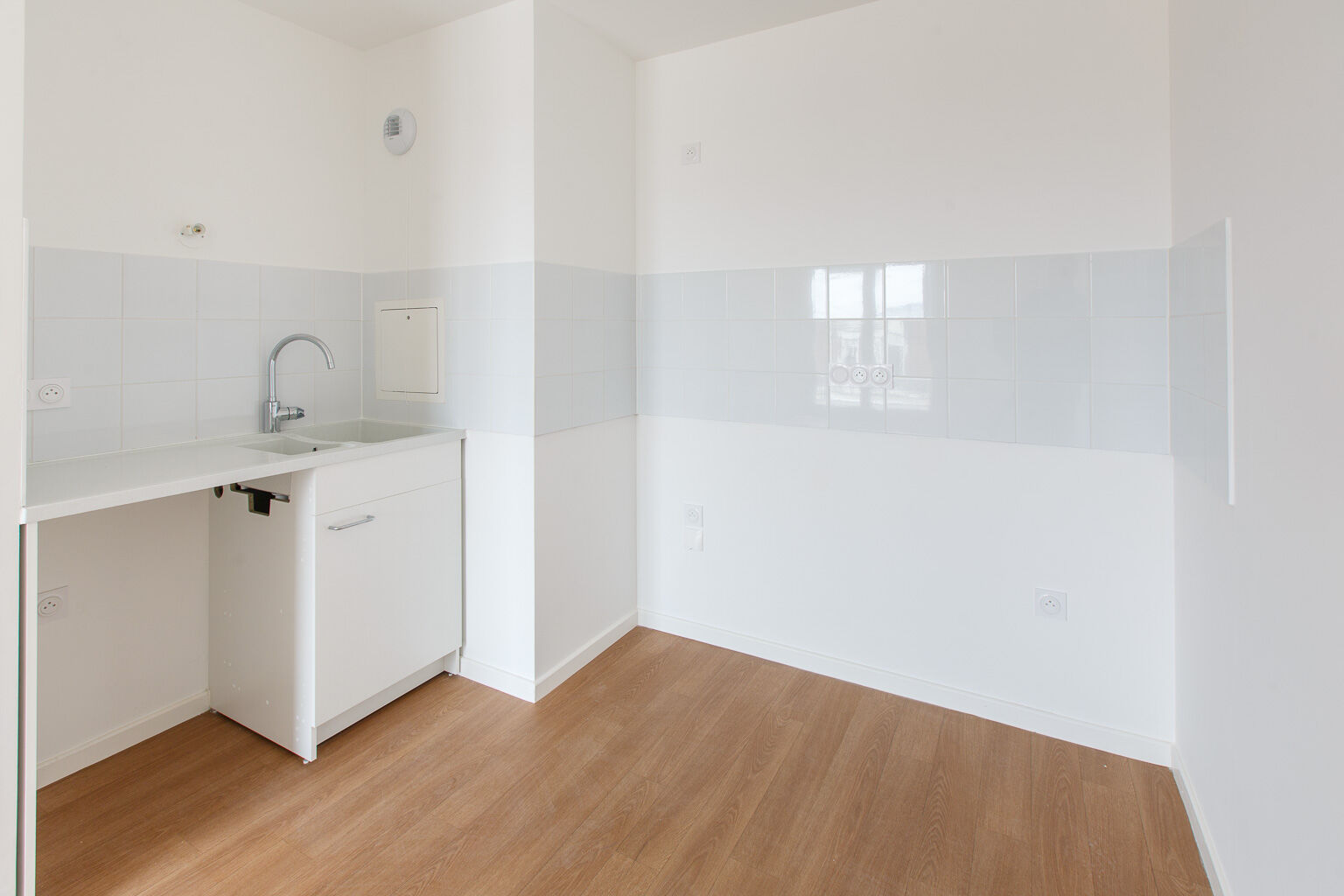 6702-SAVIGNY-Logement témoin-Photo 3-cmp.jpg