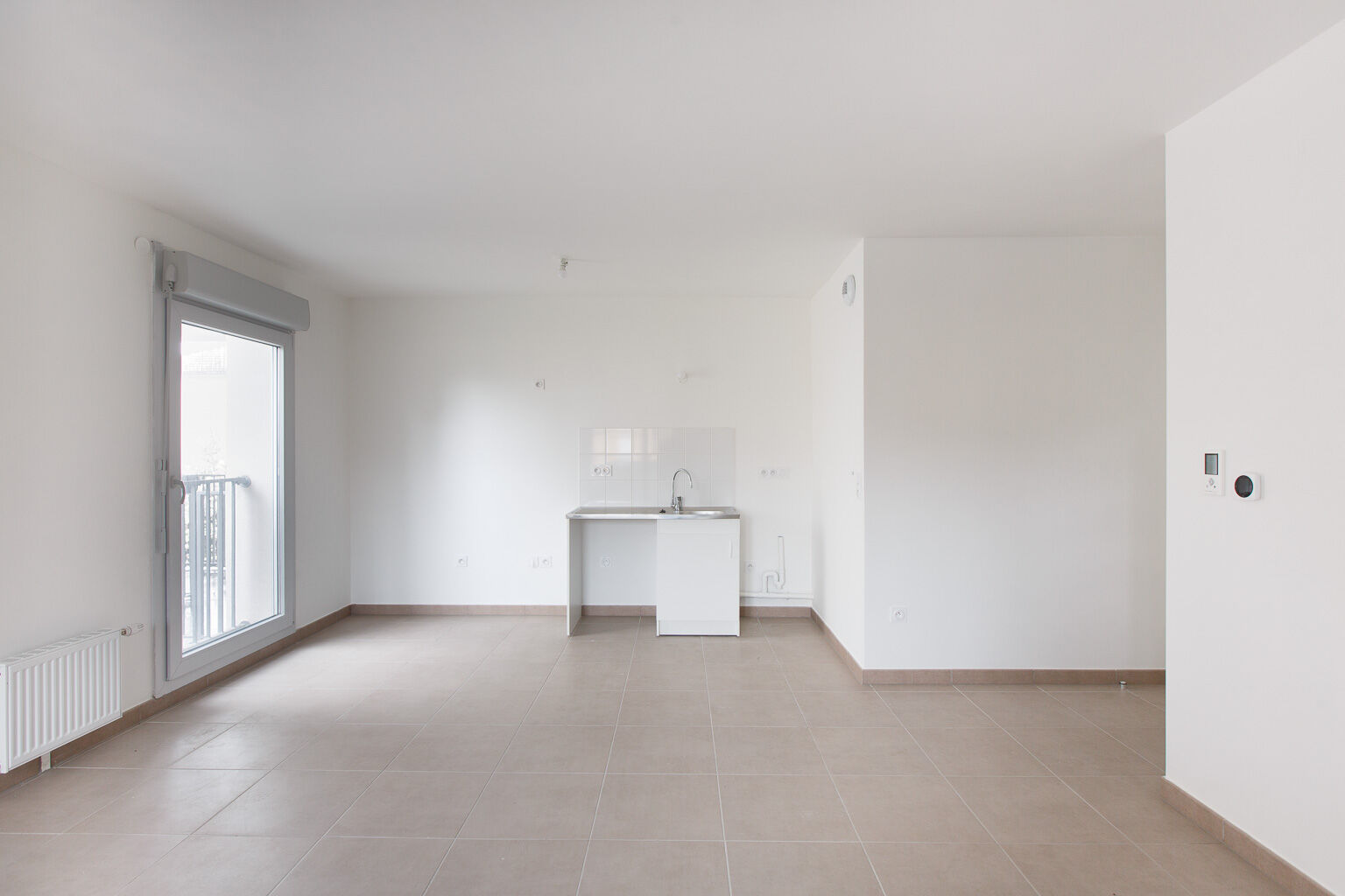 6928-MONTREUIL-Logement témoin T4-Photo 2-cmp.jpg
