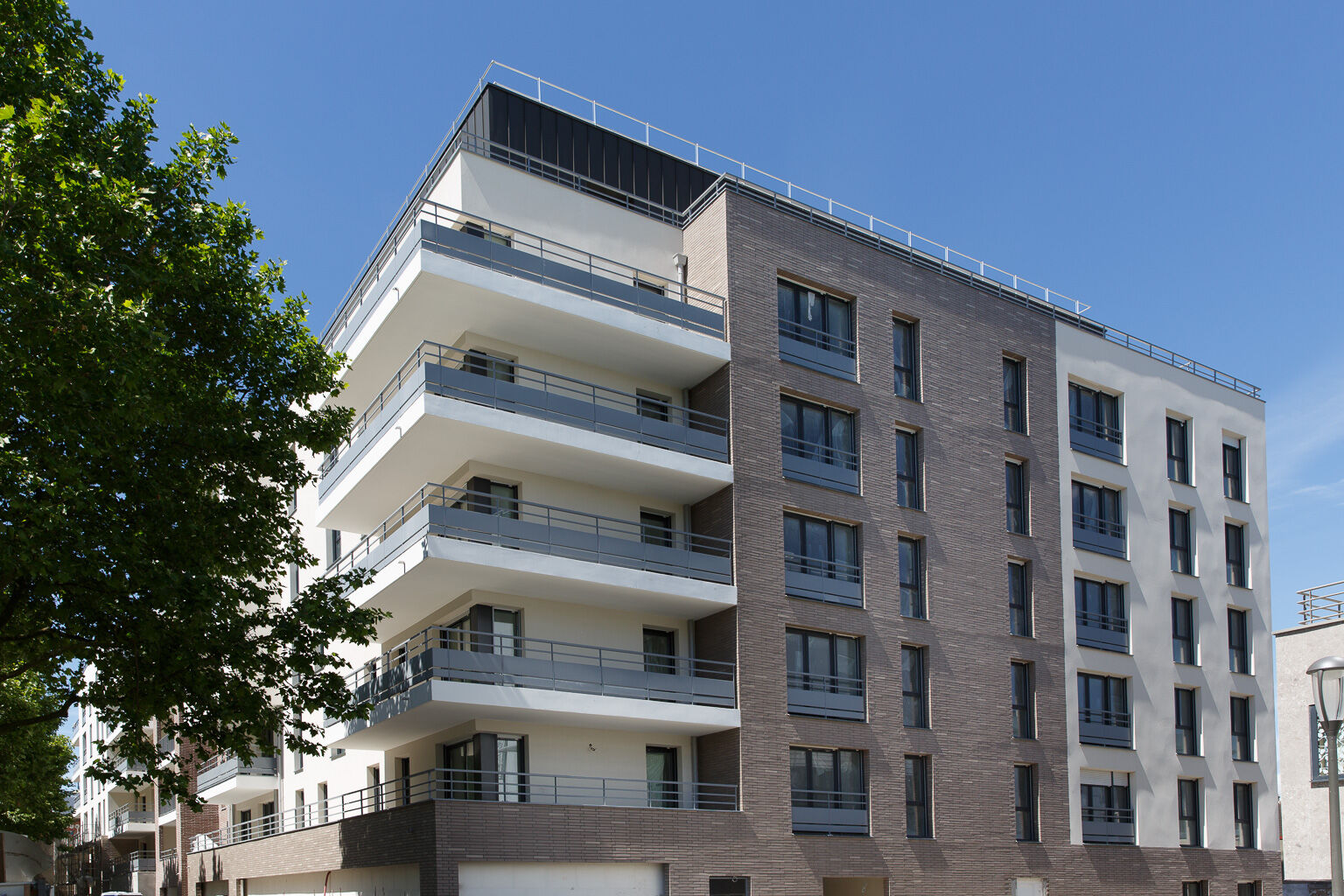 6502-LIVRY GARGAN-Extérieur-cmp.jpg