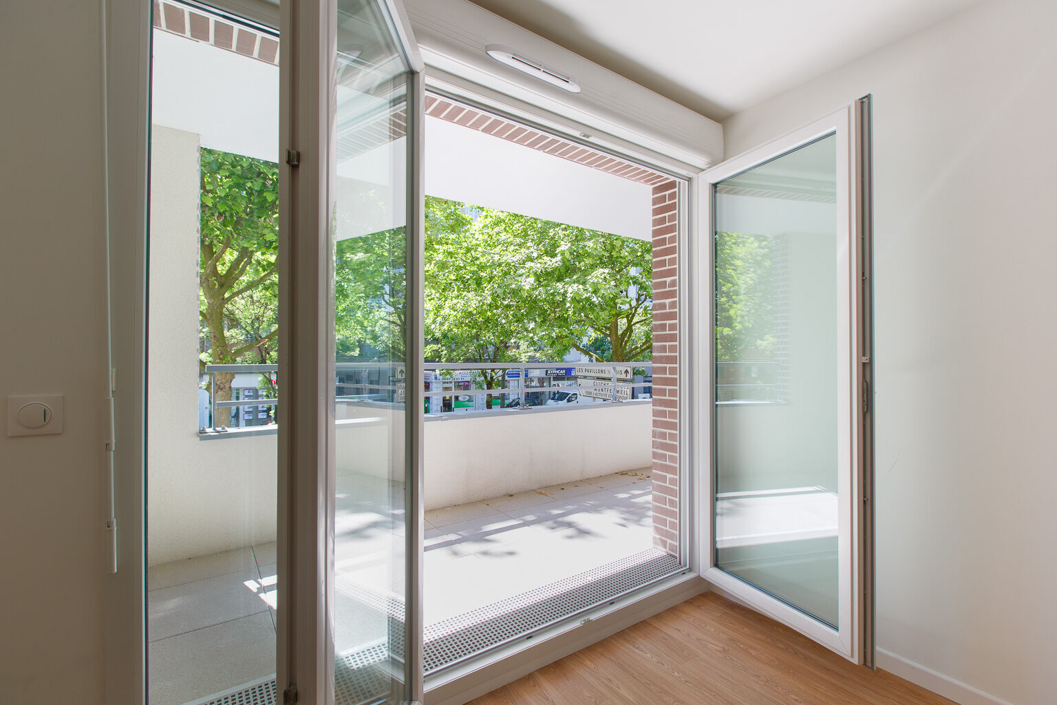 6502-LIVRY GARGAN-Logement témoin-Photo 5-cmp.jpg
