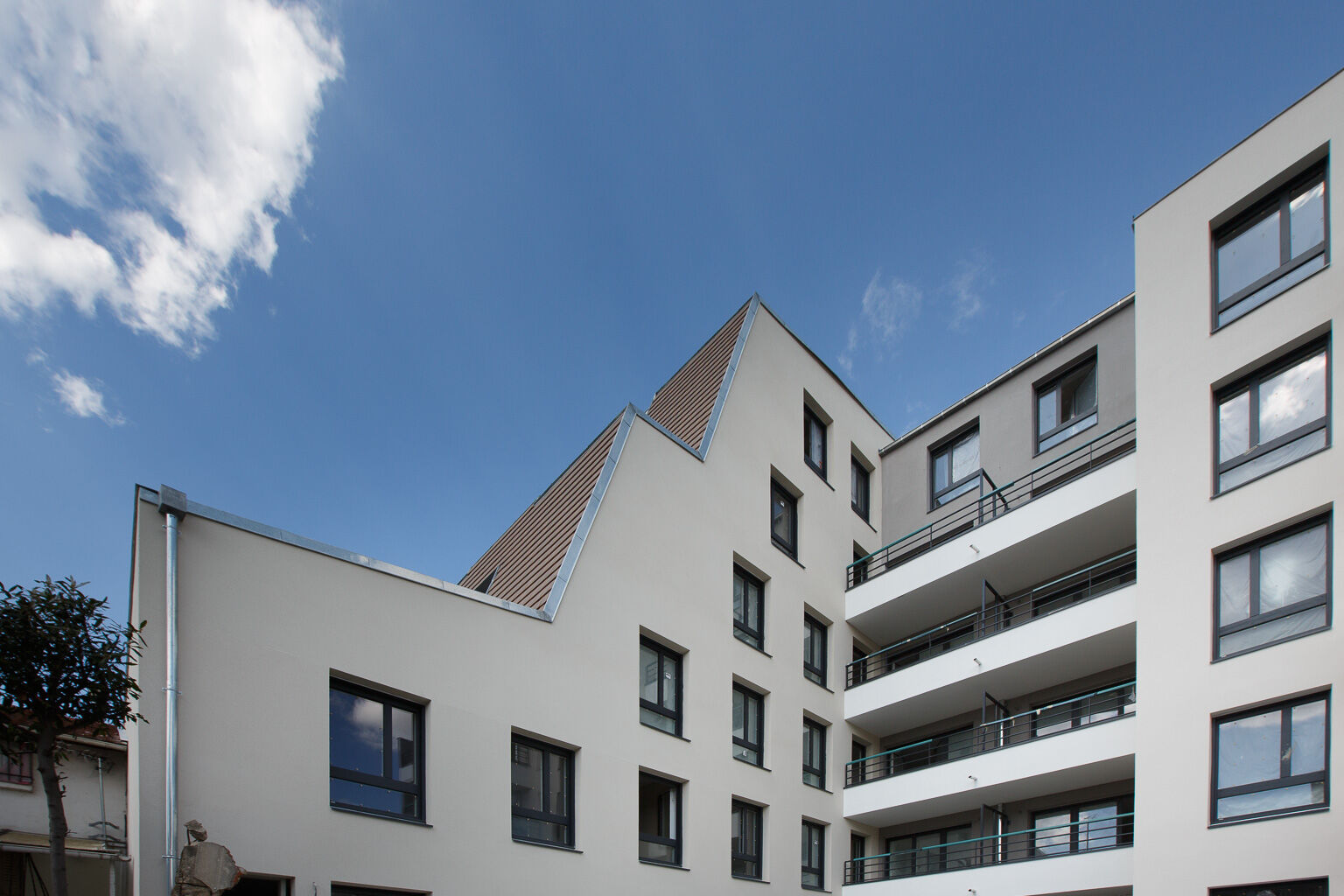 6459-AUBERVILLIERS-Exterieur-cmp.jpg
