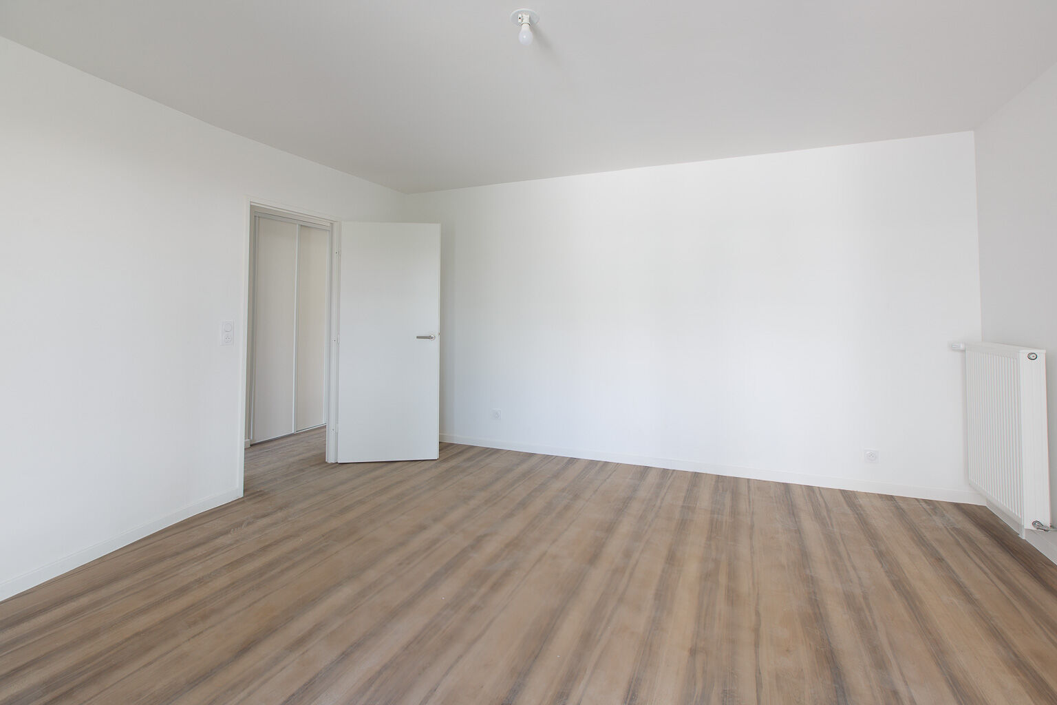 6444-JUVISY-Logement Témoin-Photo 1-compressed.jpg