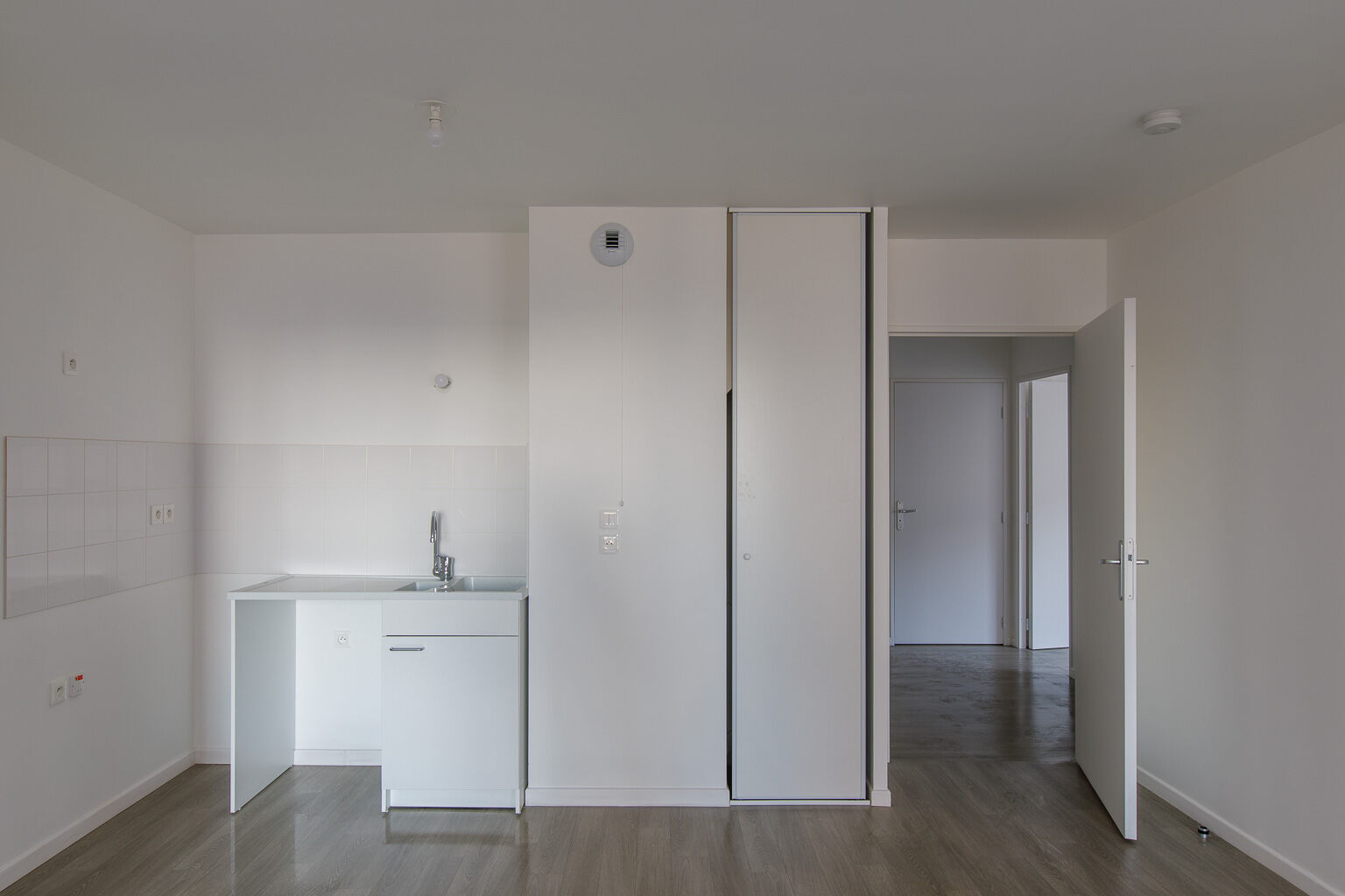 6612-MONTREUIL-Logement témoin-Photo 1-compressed.jpg