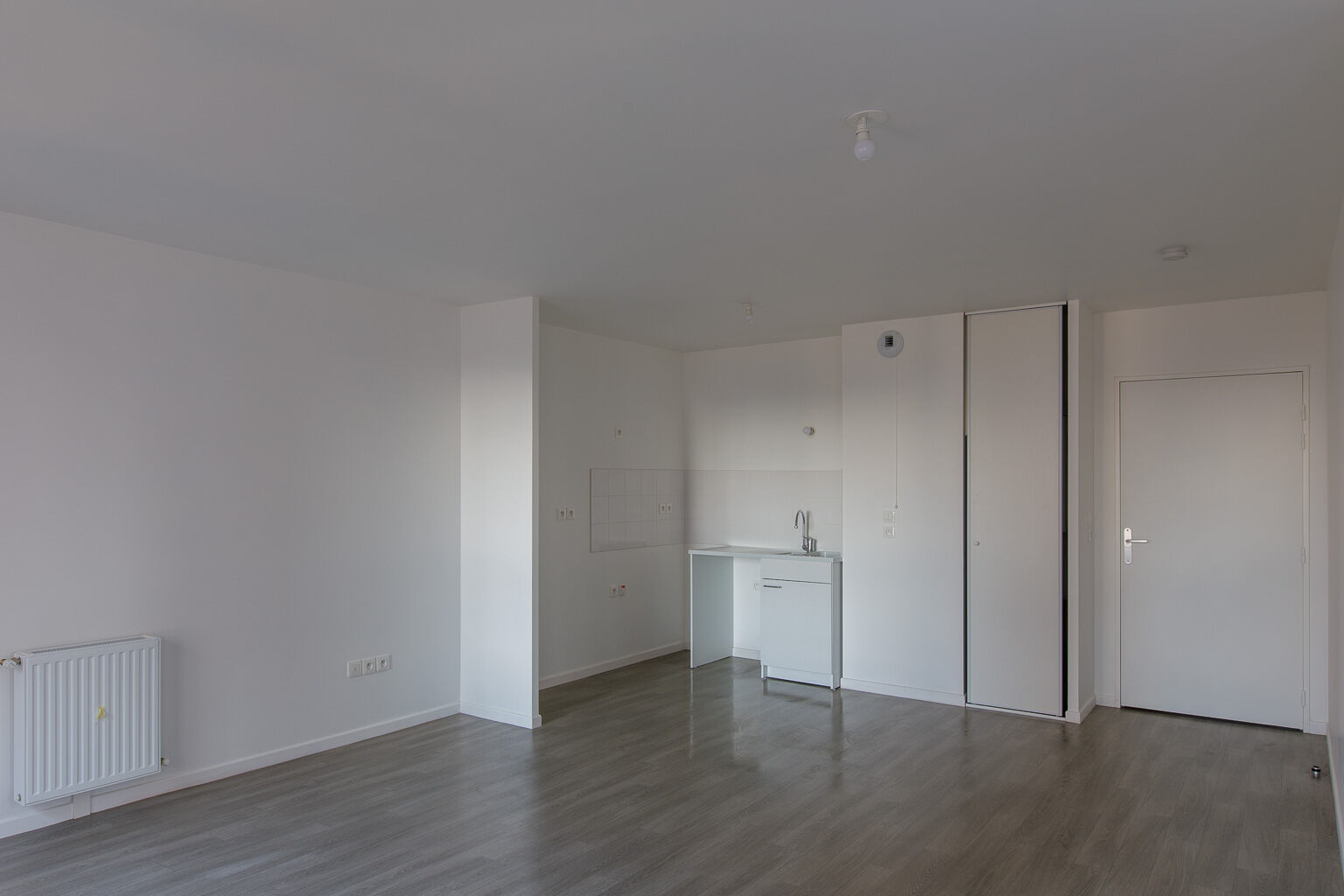 6612-MONTREUIL-Logement témoin-Photo 2-compressed.jpg