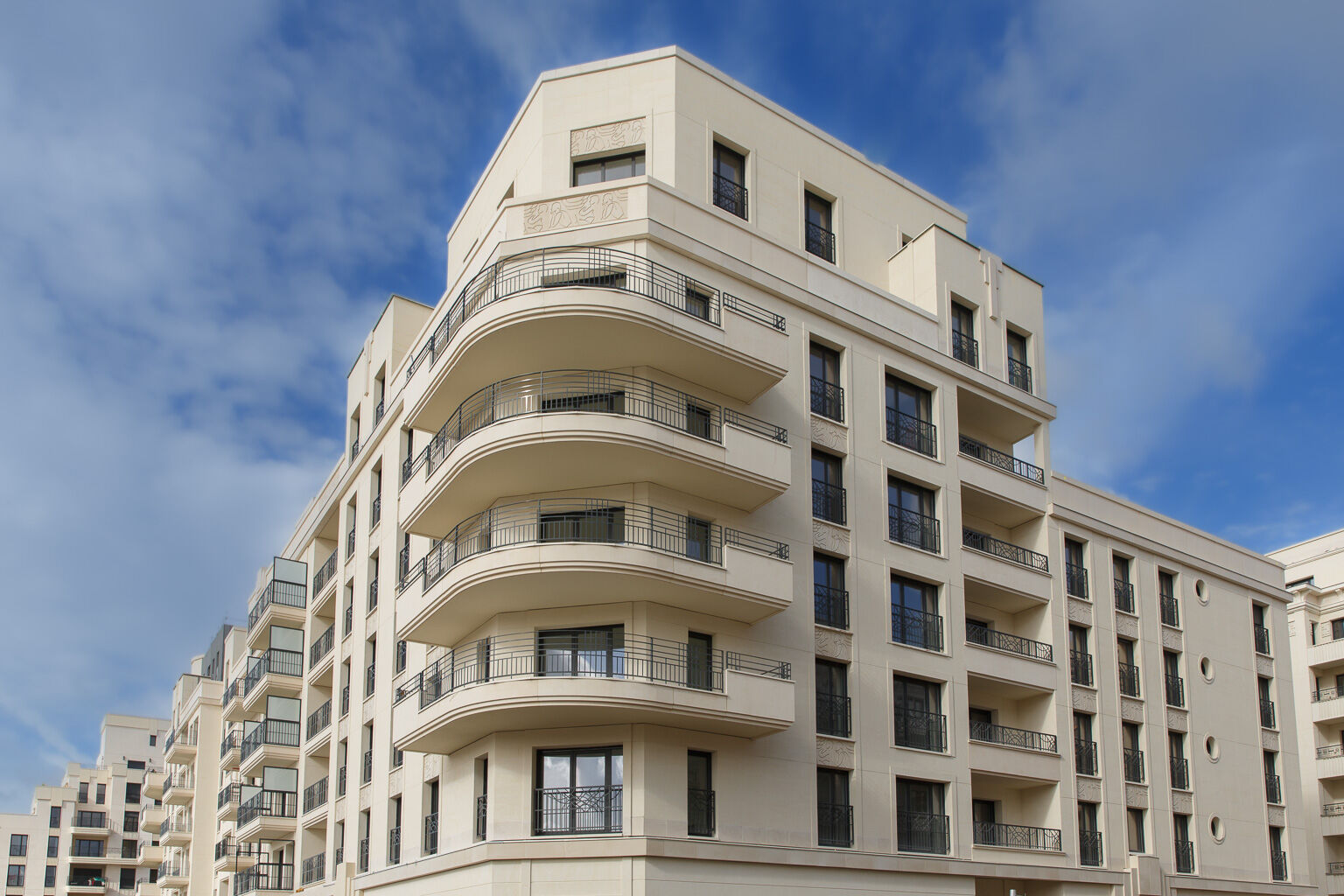6715-7060-7061-SAINT OUEN-Photo ext-compressed.jpg