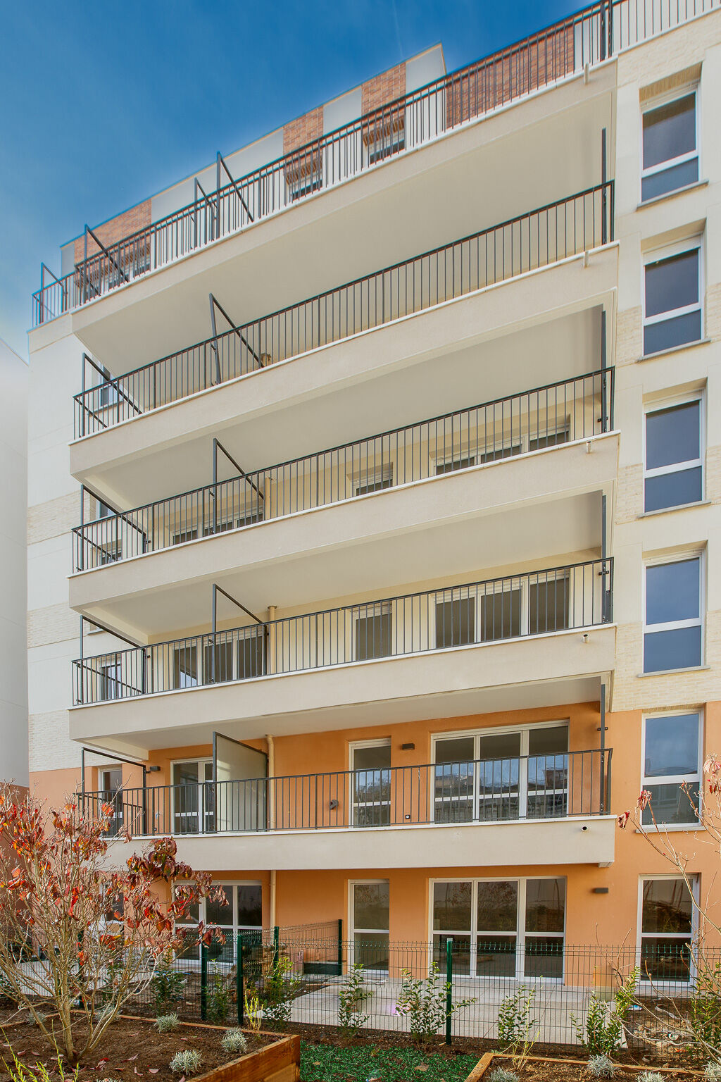 6652-GAGNY-Photo ext-cmp.jpg