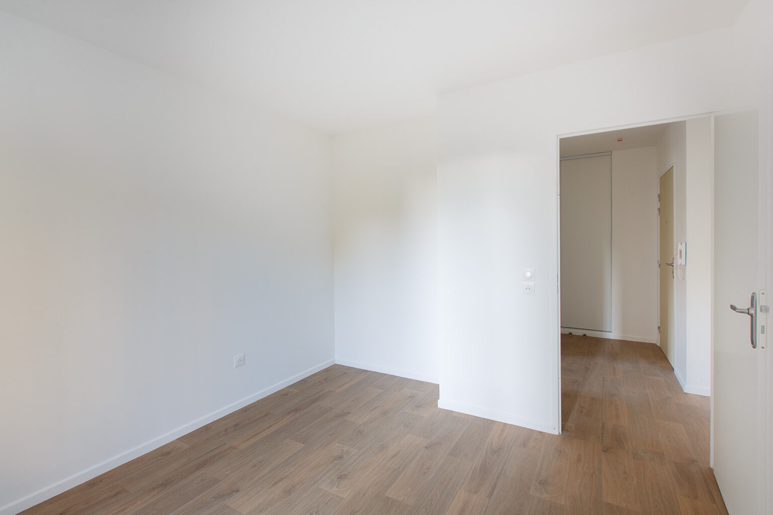 6575-PLESSIS ROBINSON-Logement témoin-Photo 6-compressed.jpg