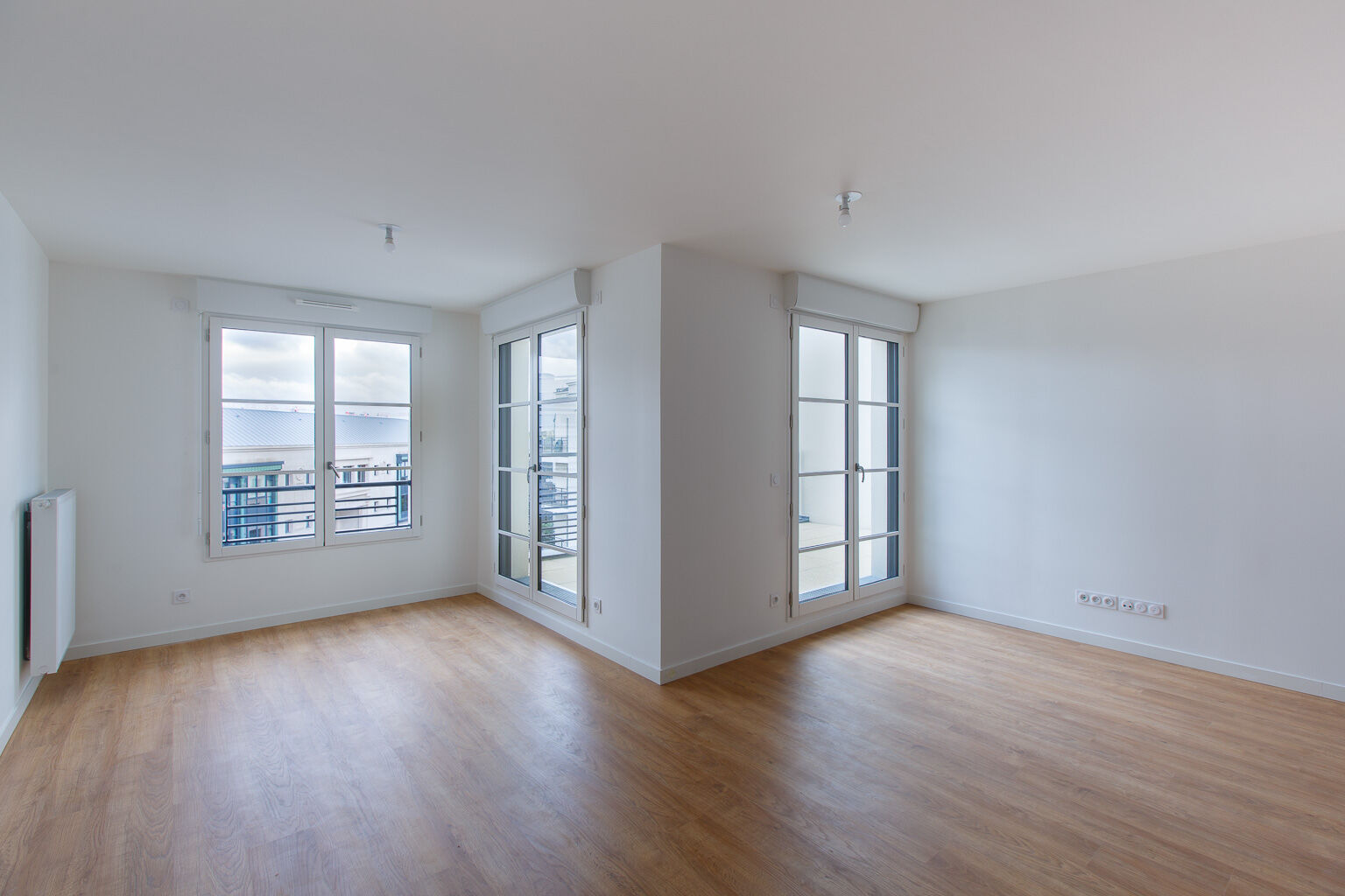 7034-CLAMART-Logement témoin-Photo 1-compressed.jpg