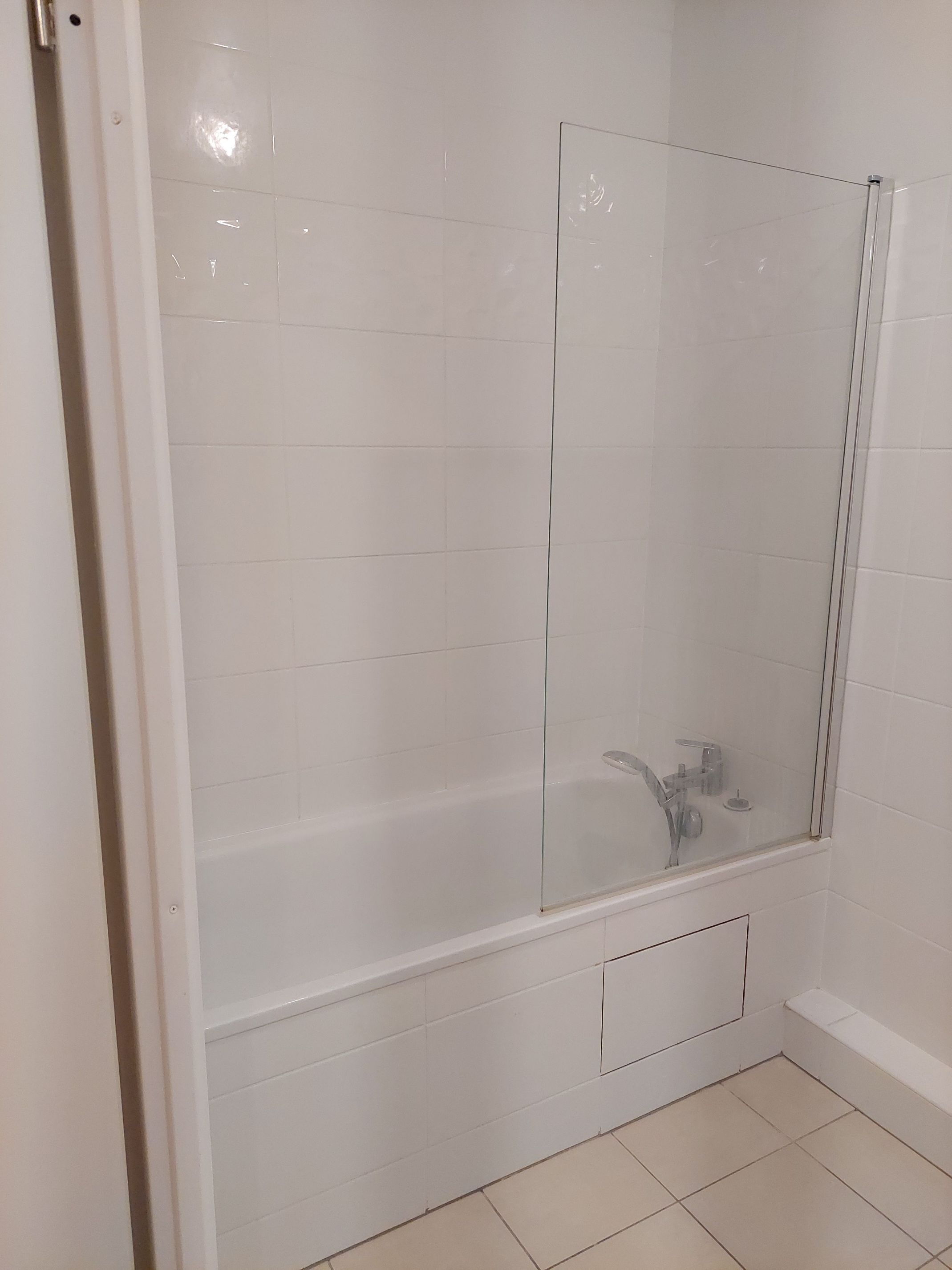 25-02-25_15-41-28_Salledebain.jpg