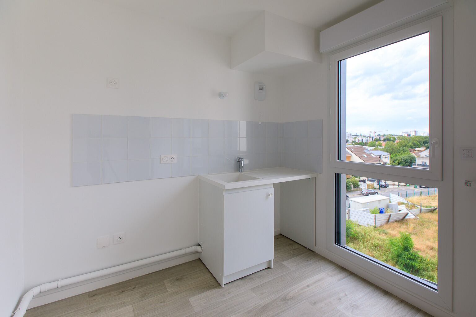 6613-BAGNEUX-UG352585-Photo 4-cmp.jpg