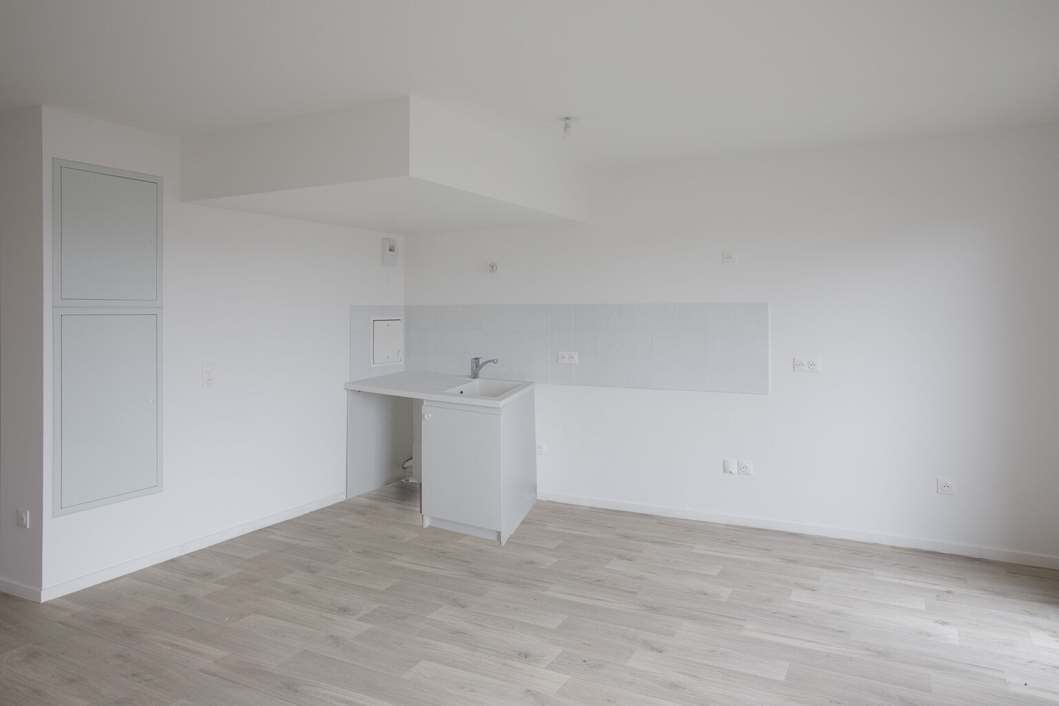 6613-BAGNEUX-Logement témoin-Photo 2-cmp.jpg