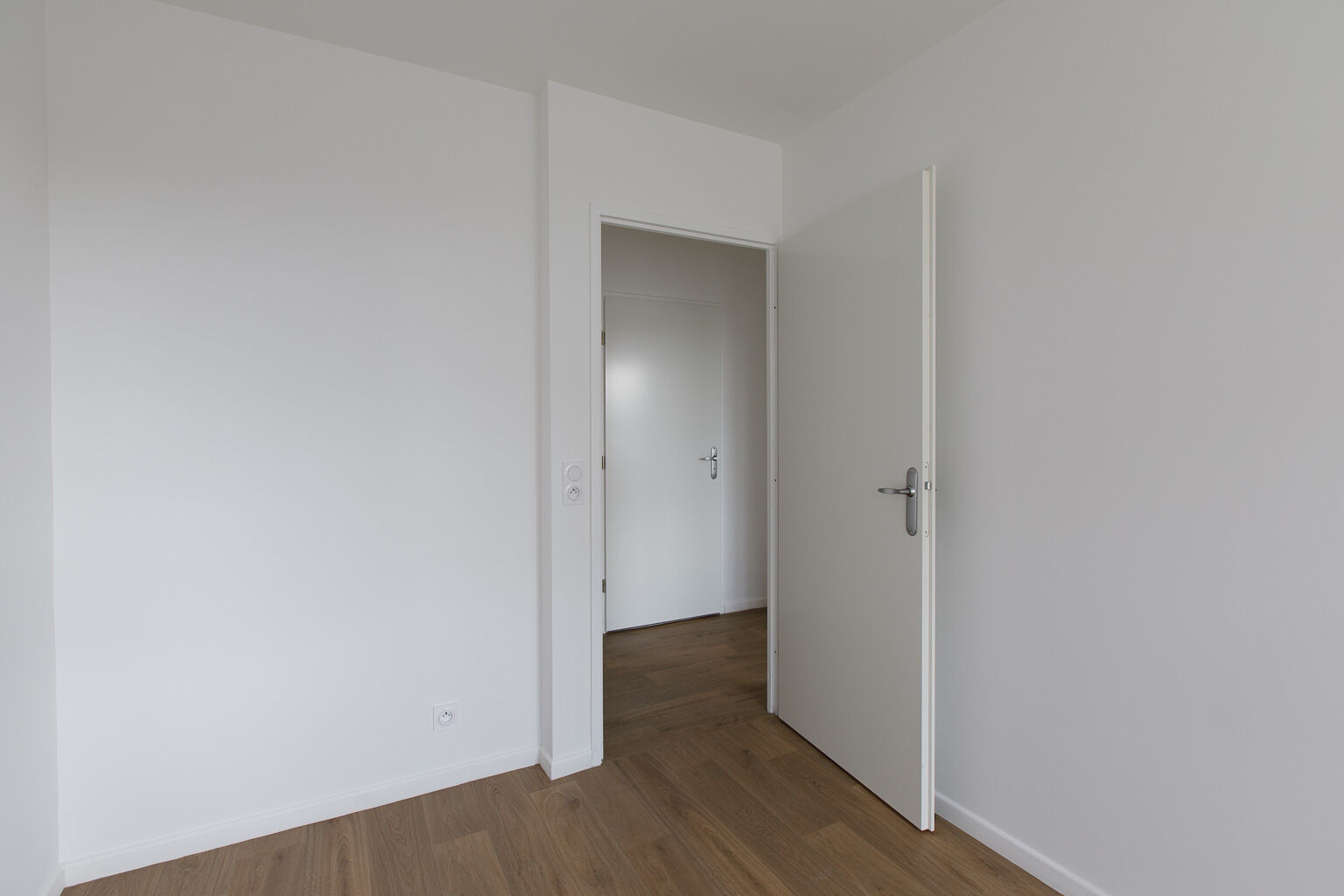 6654-ATHIS MONS-Logement témoin-Photo 6-cmp.jpg