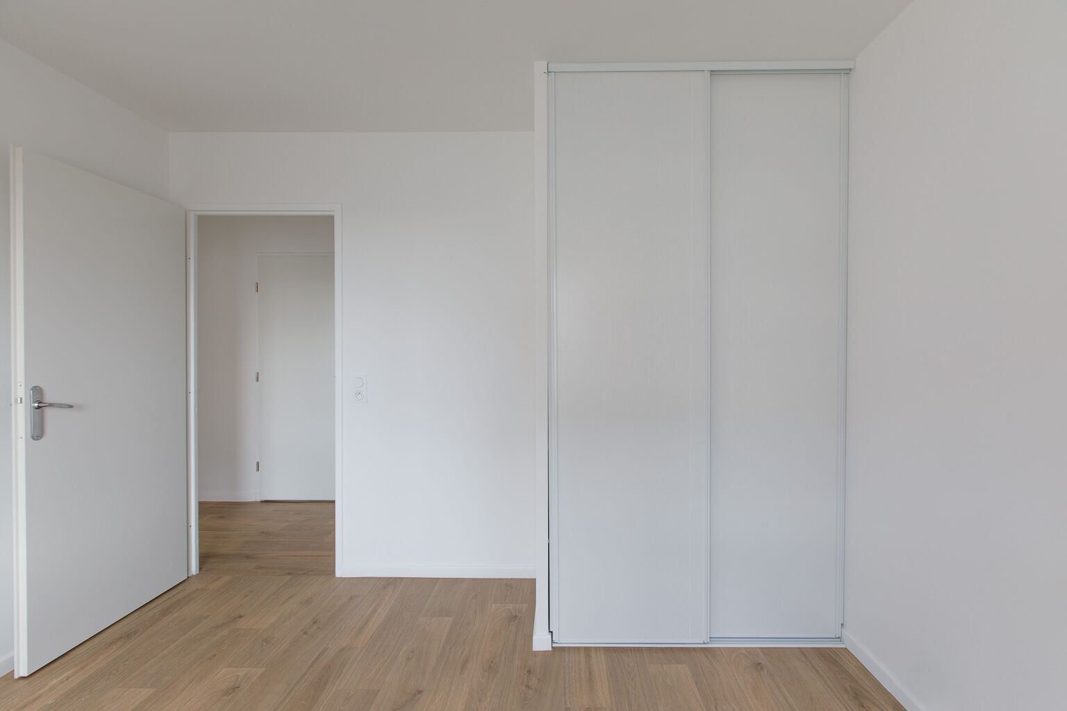 6654-ATHIS MONS-Logement témoin-Photo 9-cmp.jpg