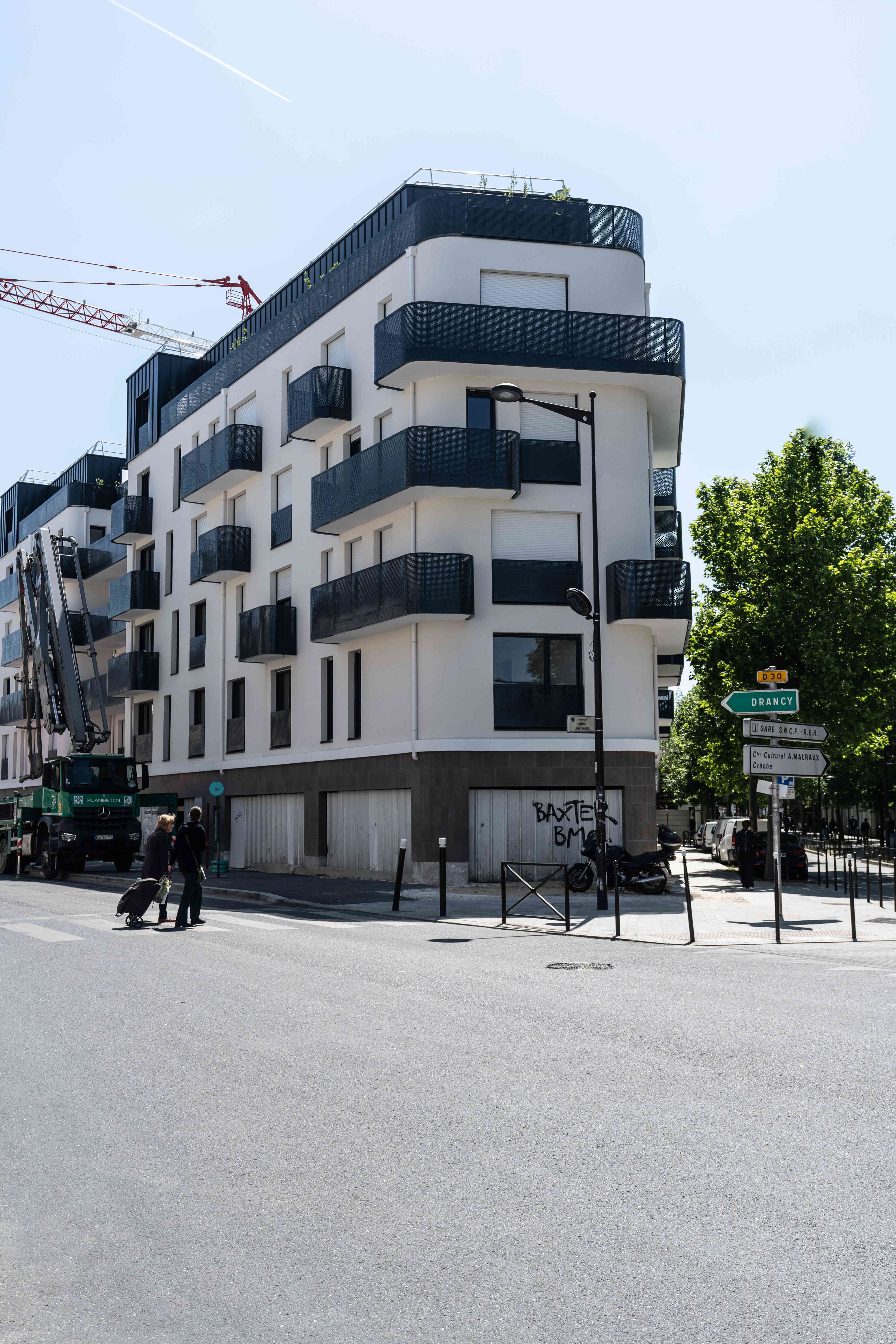 7054-LE BOURGET-Photo ext-cmp.jpg