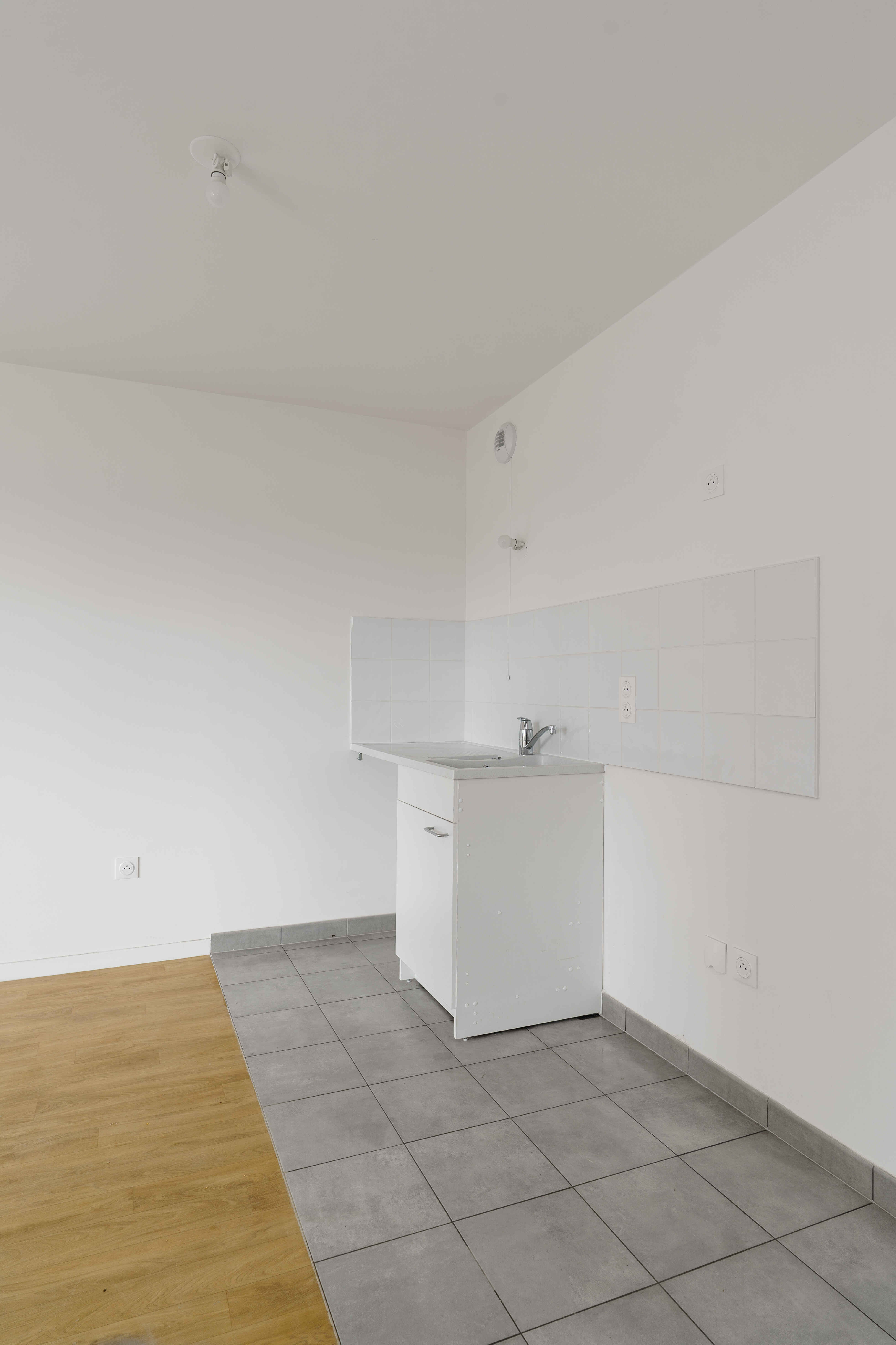 6649 7080-NOISY LE SEC-Logement témoin-Photo 3-compressed.jpg