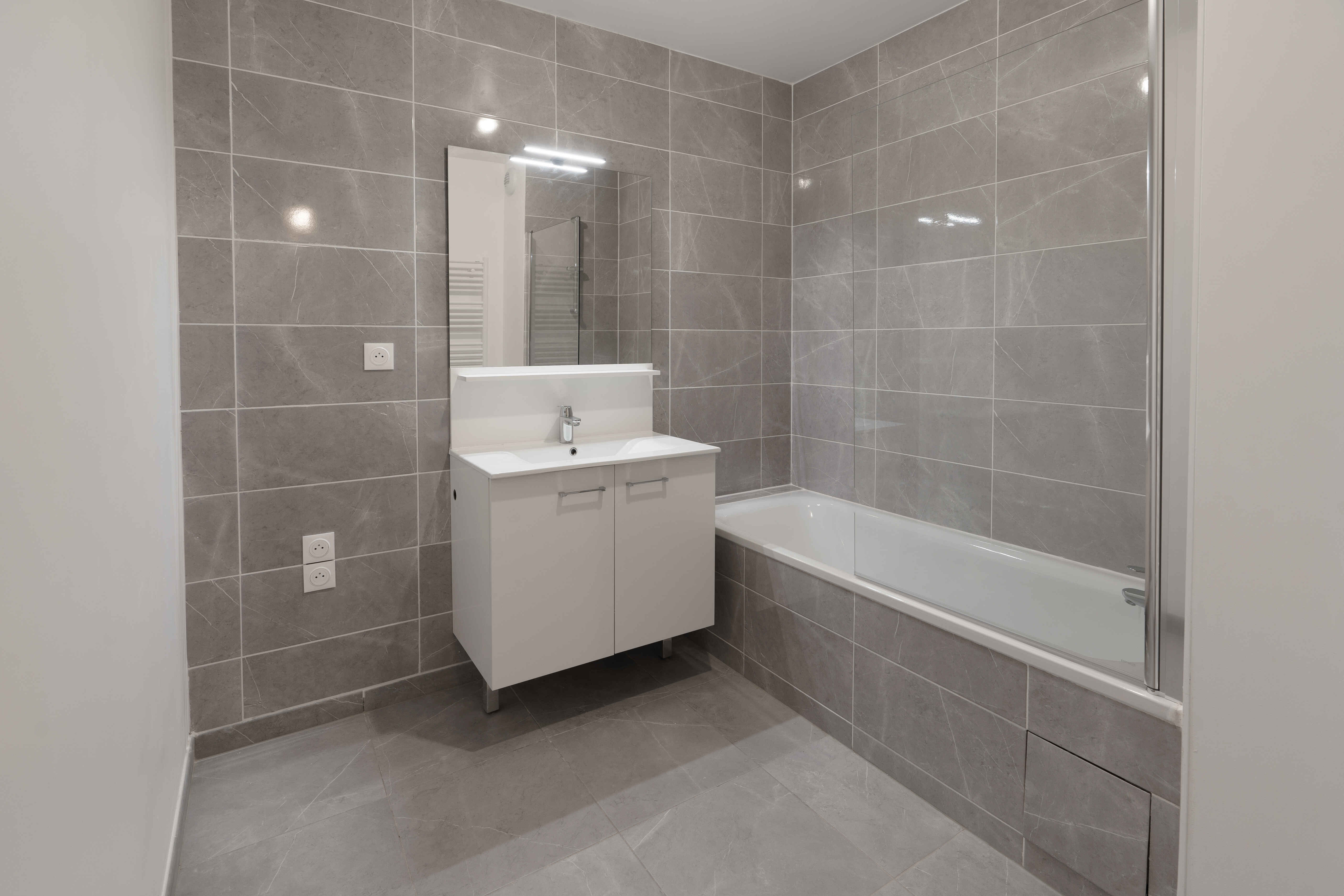 6793-ATHIS MONS-Logement témoin-Photo 4-cmp.jpg