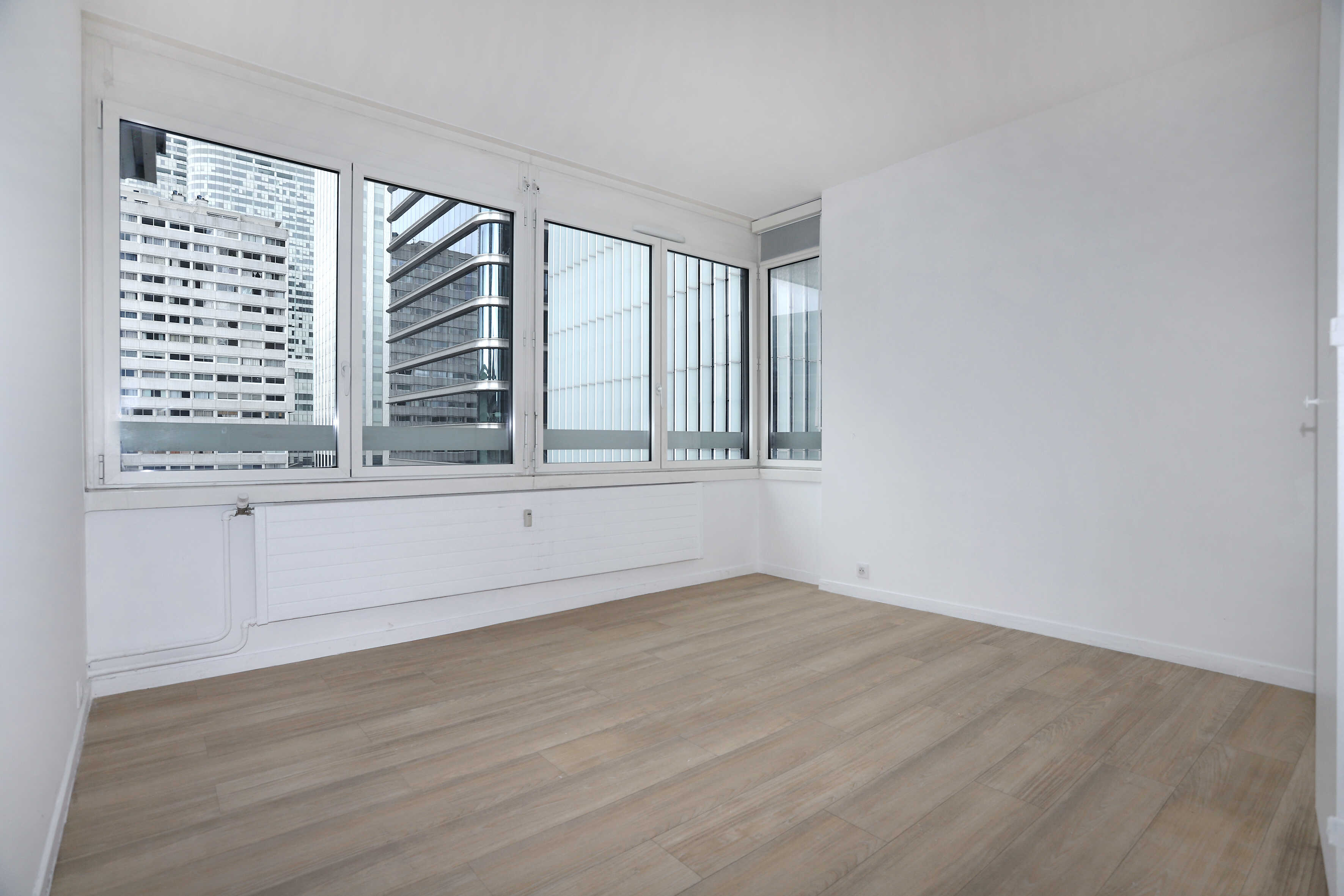 354615_Courbevoie__11-compressed.JPG