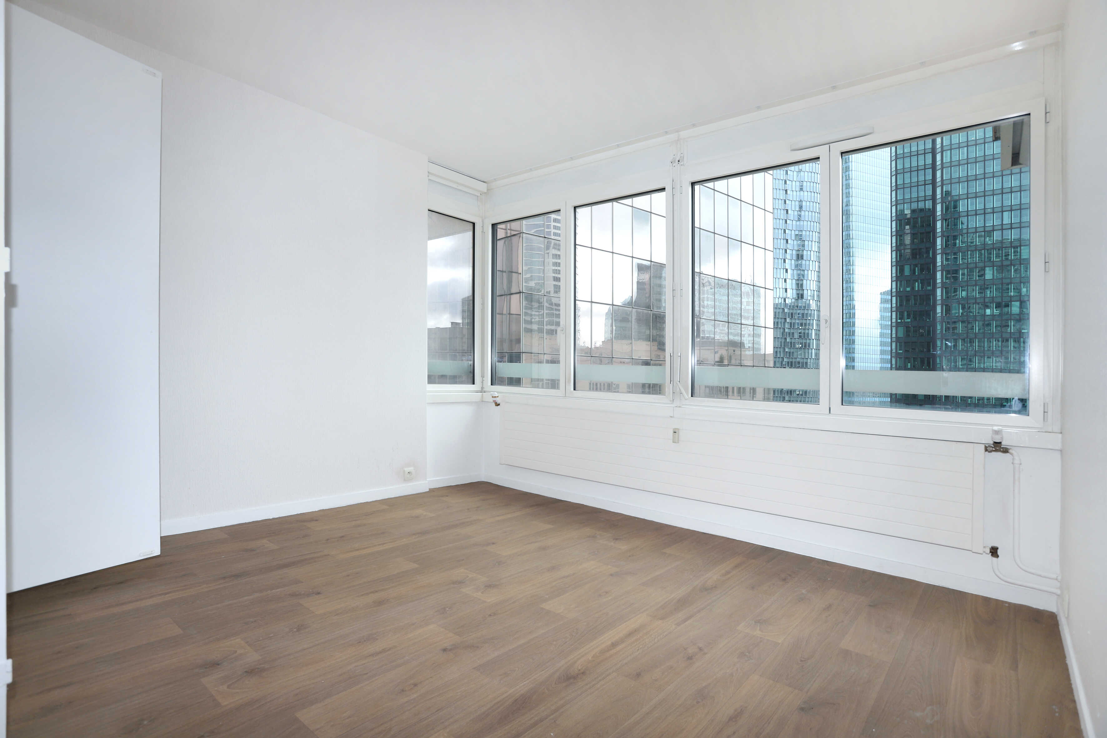 354652_Courbevoie__11-compressed.JPG