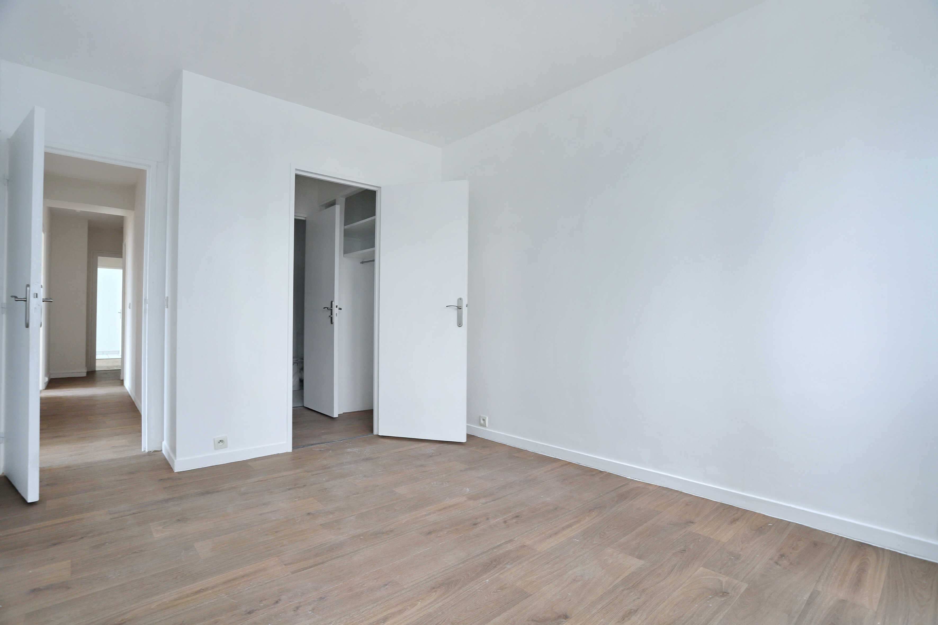 354652_Courbevoie__13-compressed.JPG