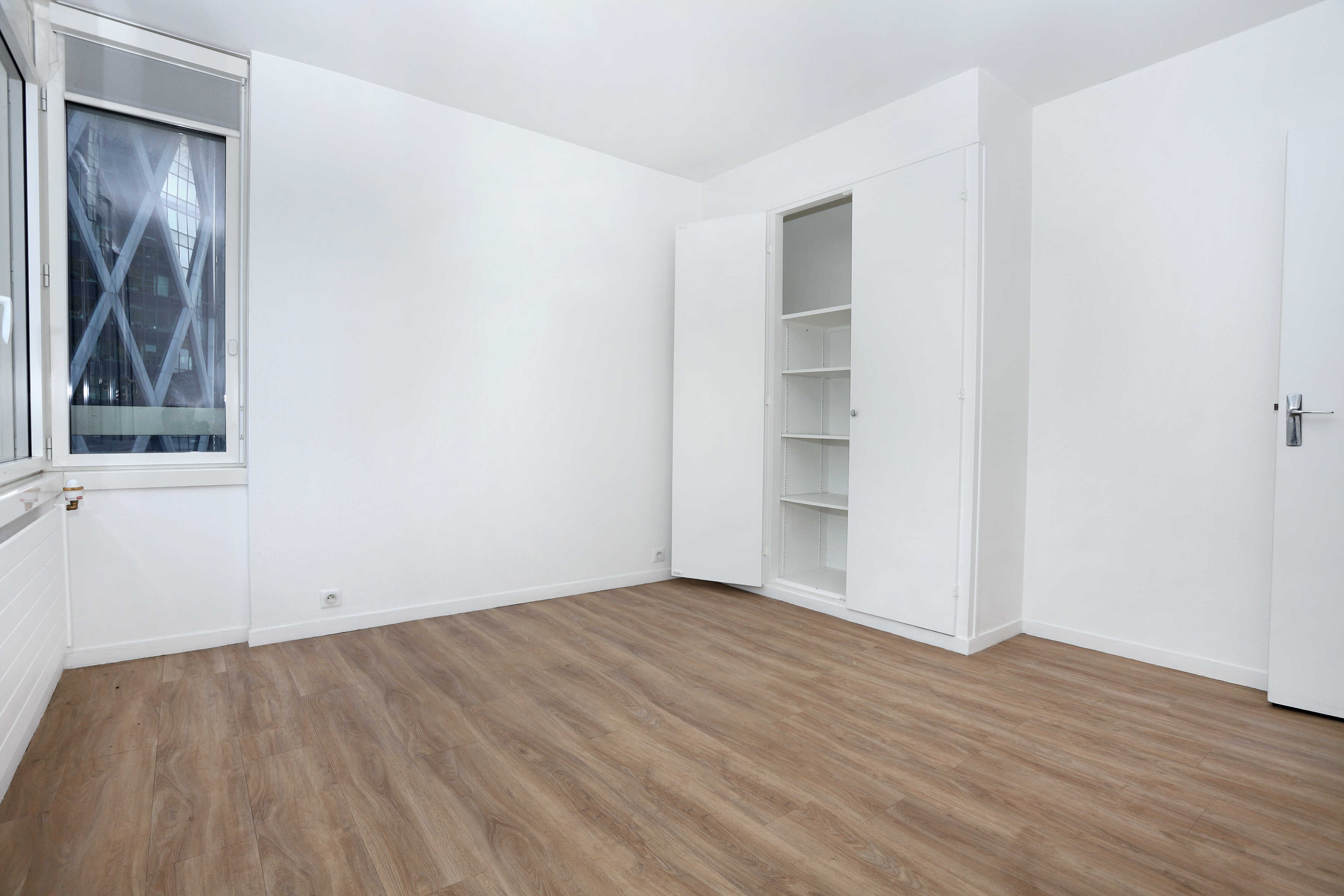 354653_Courbevoie__11-compressed.JPG