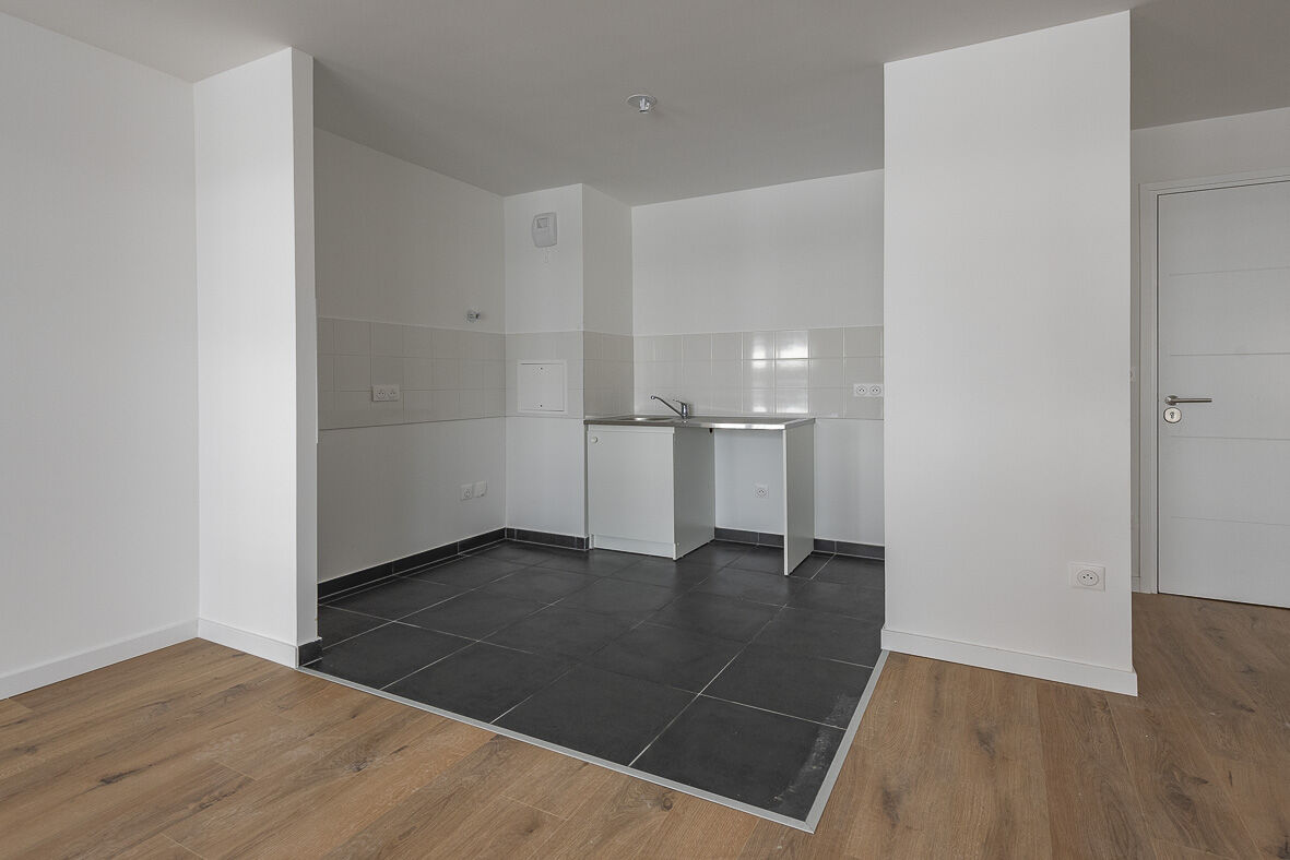 7033-ST OUEN-Logement témoin-Photo 2-compressed.jpg