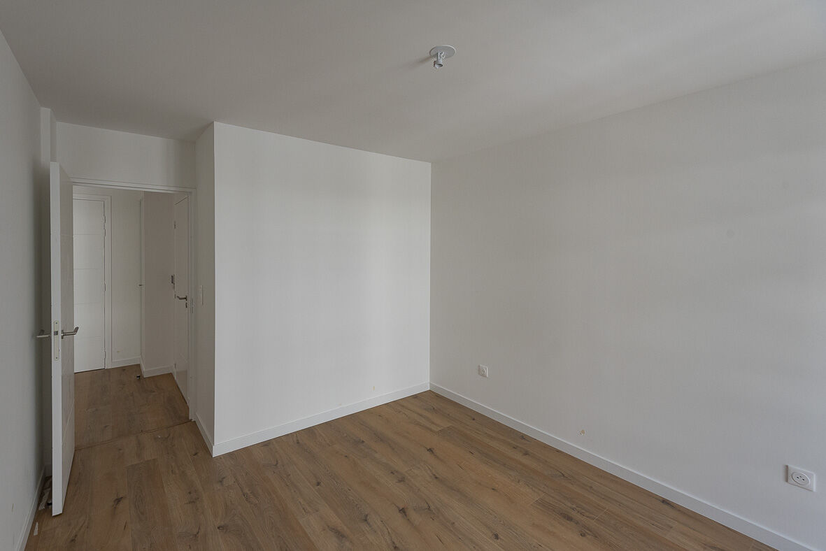 7033-ST OUEN-Logement témoin-Photo 4-compressed.jpg