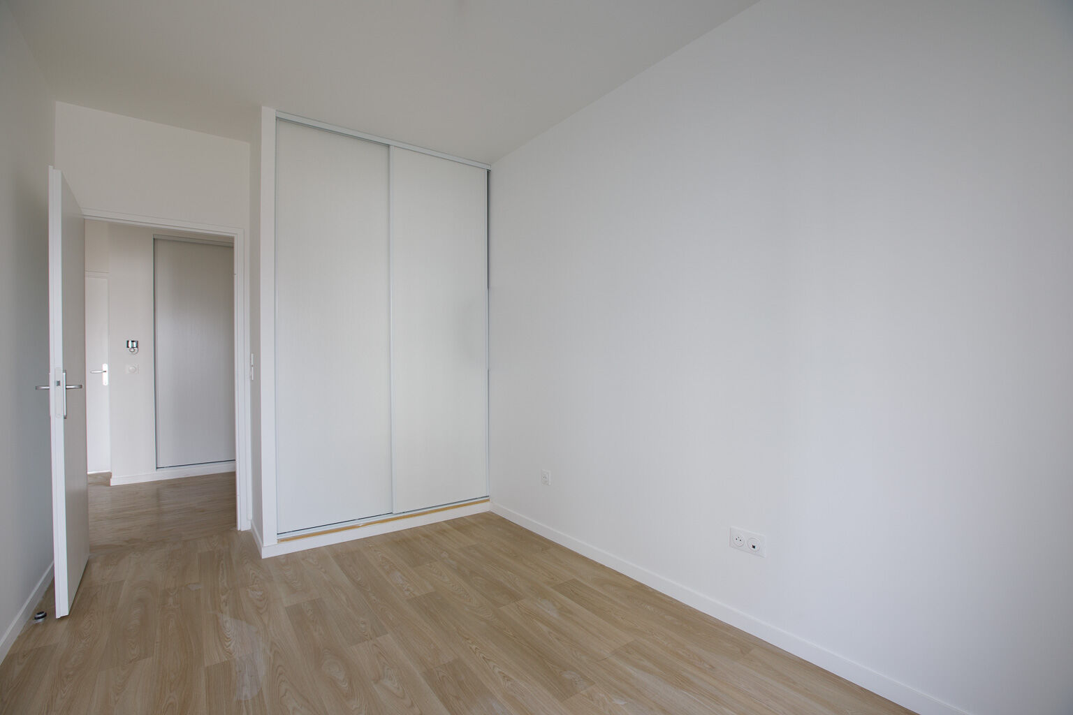 6798-STAINS-Logement témoin-Photo 8-compressed.jpg