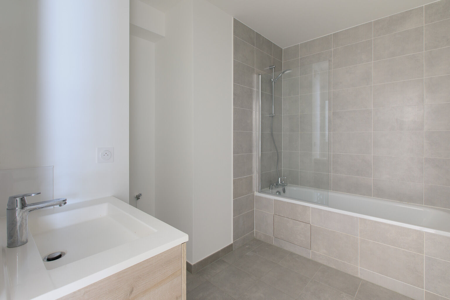 7049-MEUDON-Logment témoin-Photo 8-cmp.jpg