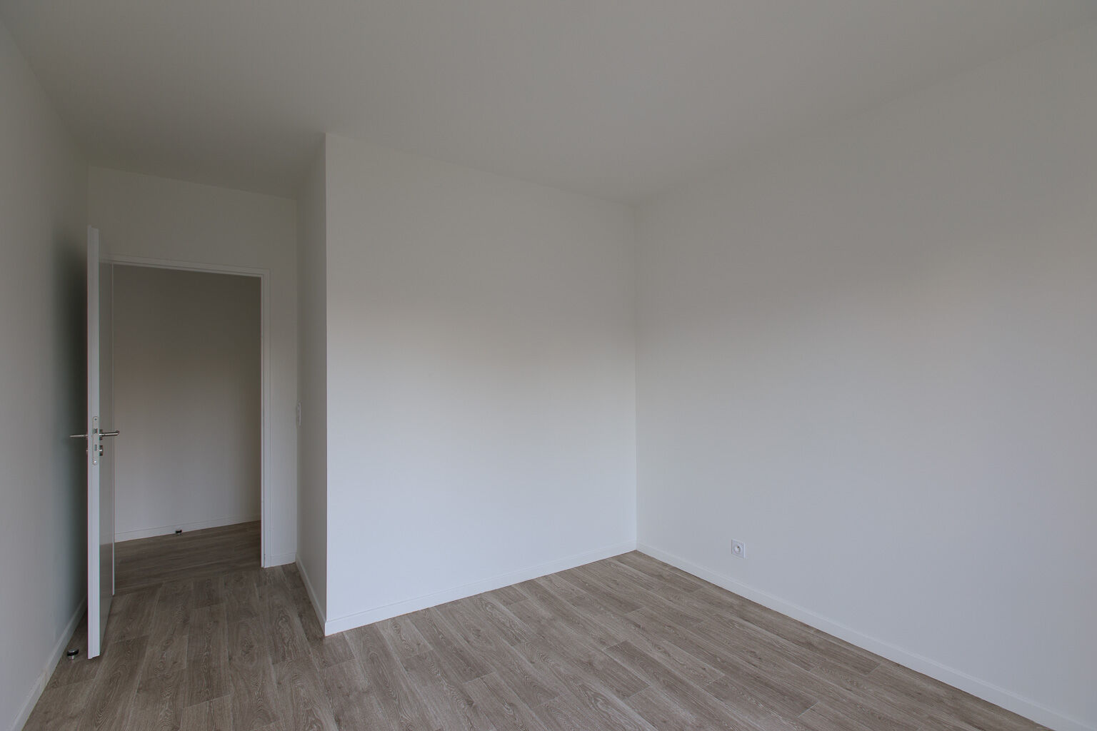 6659-St GERMAIN EN LAYE-Logement témoin-Photo 9-compressed.jpg