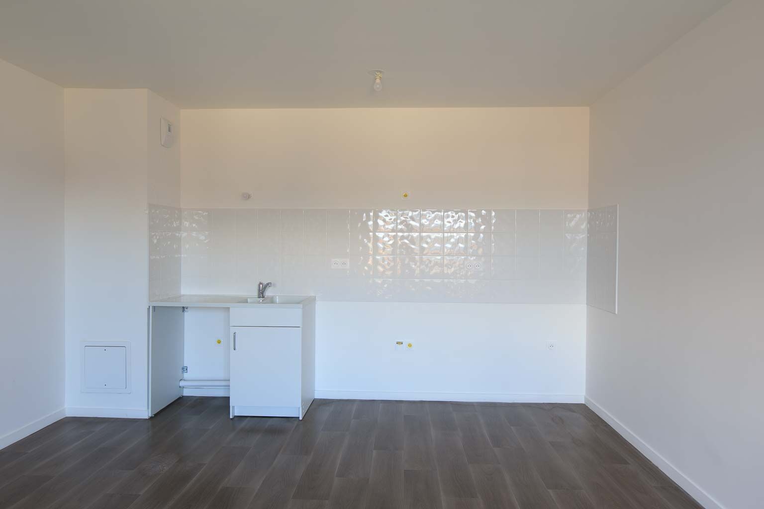 6777-PLESSIS BOUCHARD-Logement témoin-Photo 2-compressed.jpg