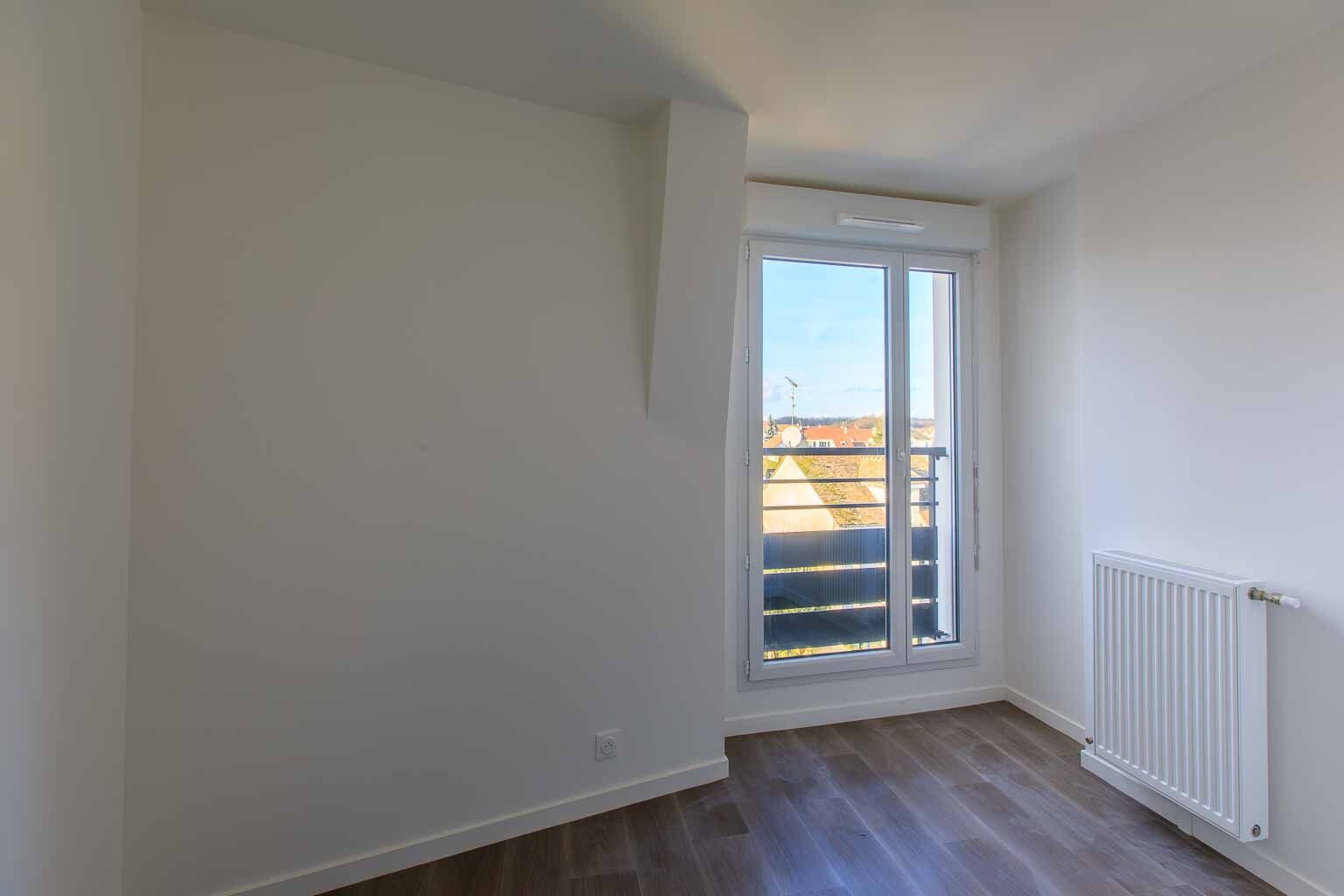 6777-PLESSIS BOUCHARD-Logement témoin-Photo 5-compressed.jpg