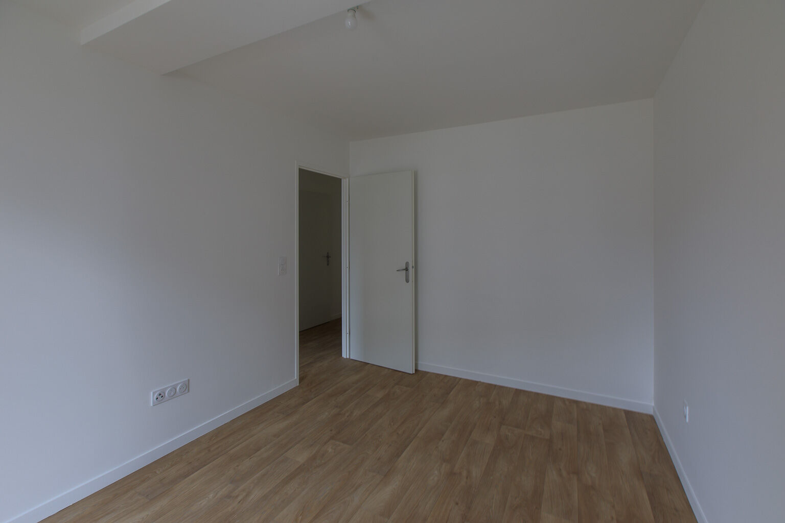 6795-MEUDON-Logement témoin-Photo 9-cmp.jpg