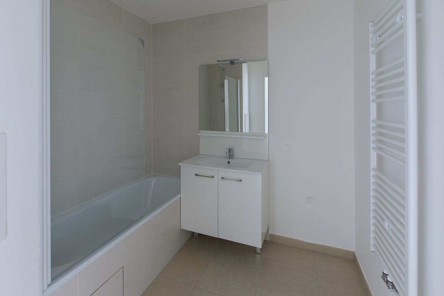 6660-TRAPPES-Logement témoin-Photo 7-cmp.jpg