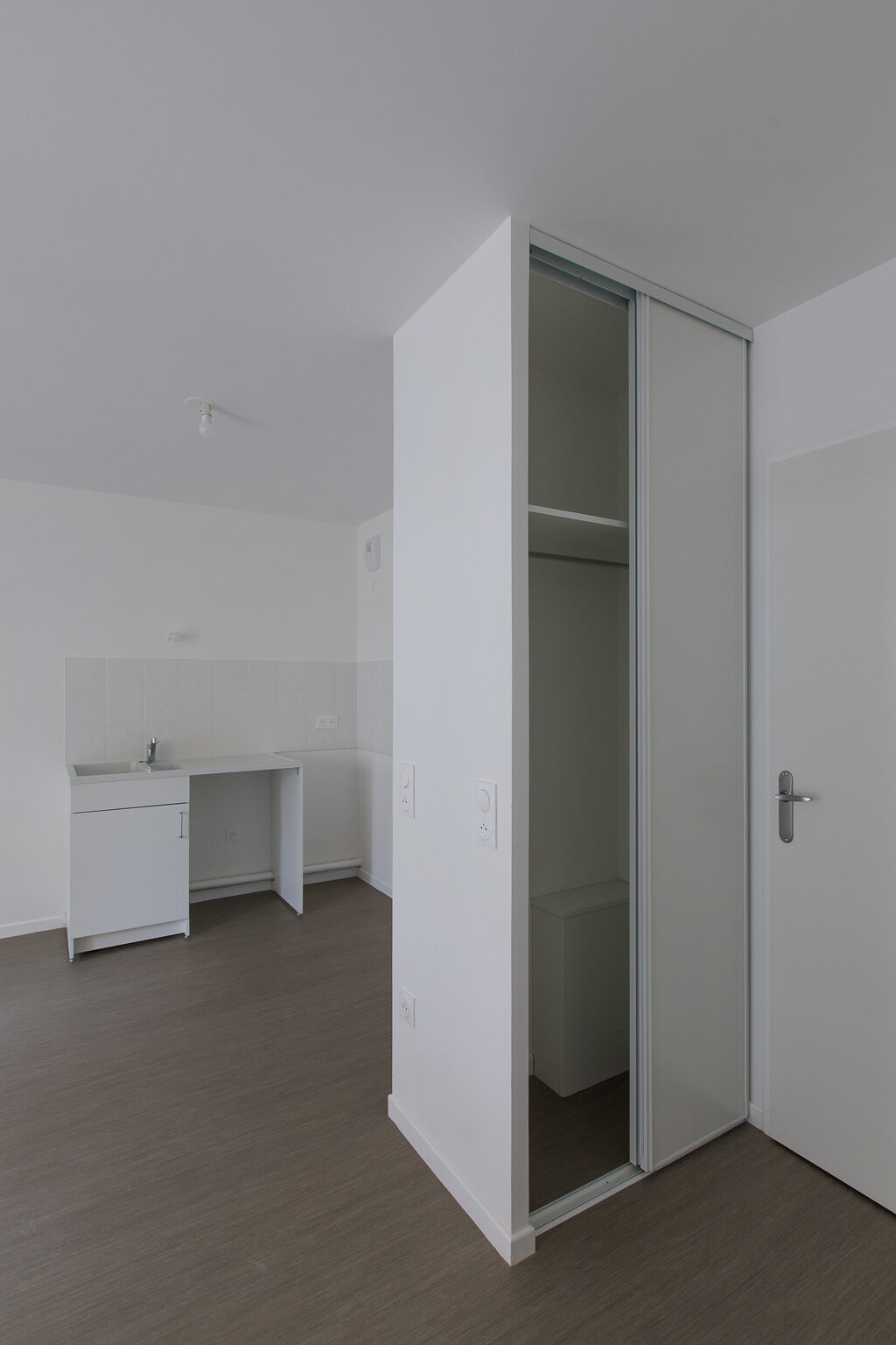 6792 6990-VILLIERS LE BEL-Logement témoin-Photo 3-compressed.jpg