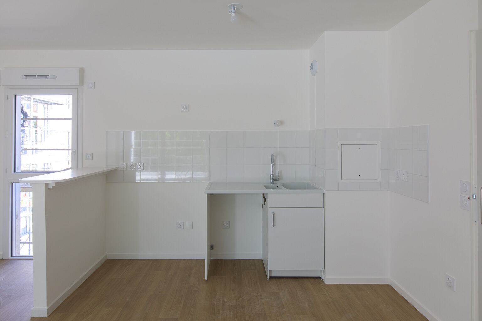 6378-ROSNY-Logment témoin-Photo 3-cmp.jpg