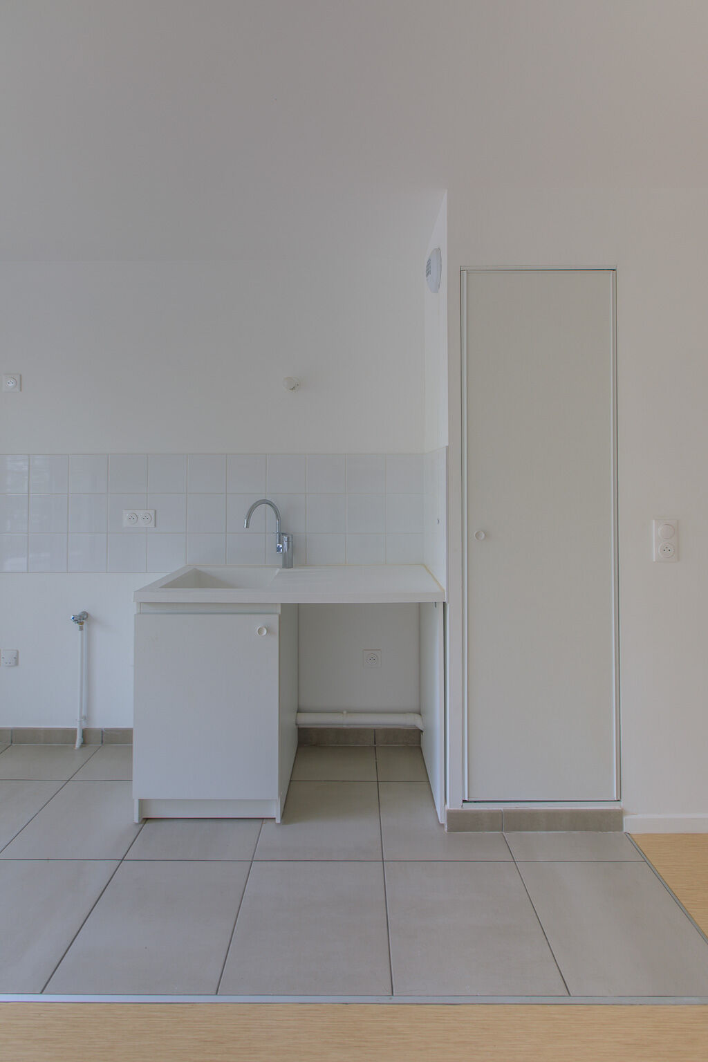 6939-HAY LES ROSES-Logement témoin-Photo 2-cmp.jpg