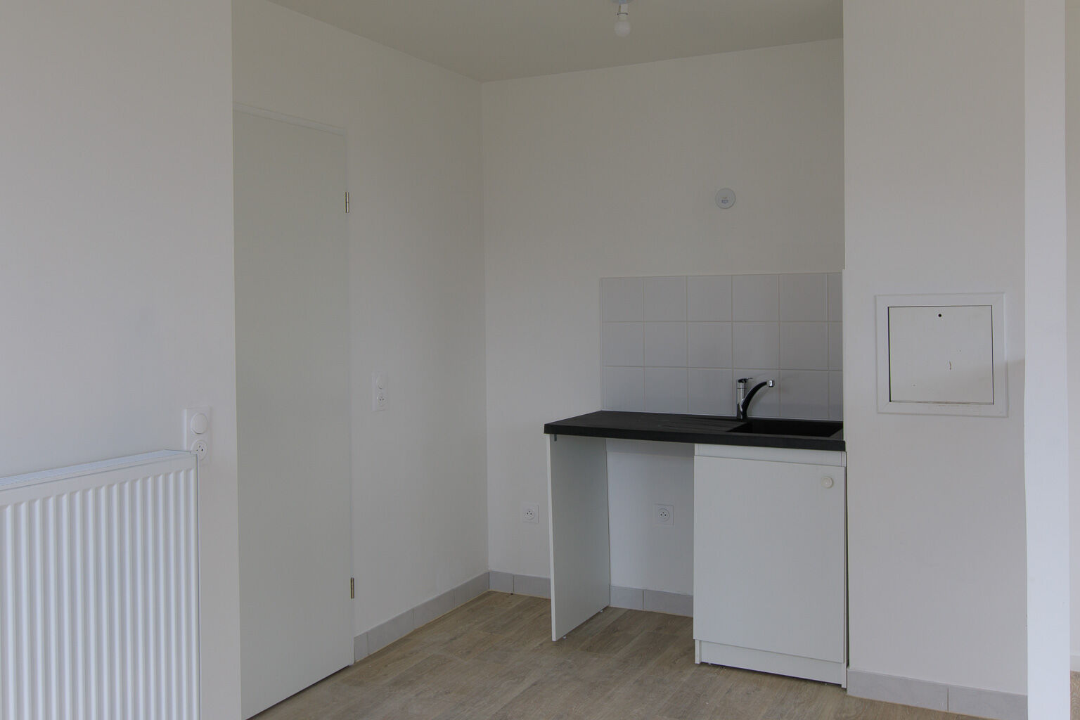 6872-SURESNES-Logement témoin-Photo 3-cmp.jpg