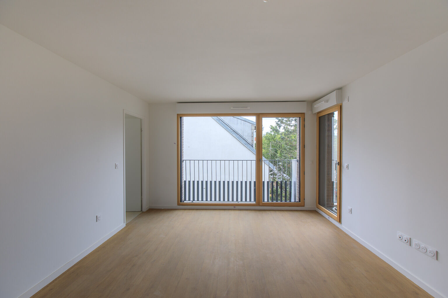 6453-MONTREUIL-Logement témoin-Photo 2-cmp.jpg